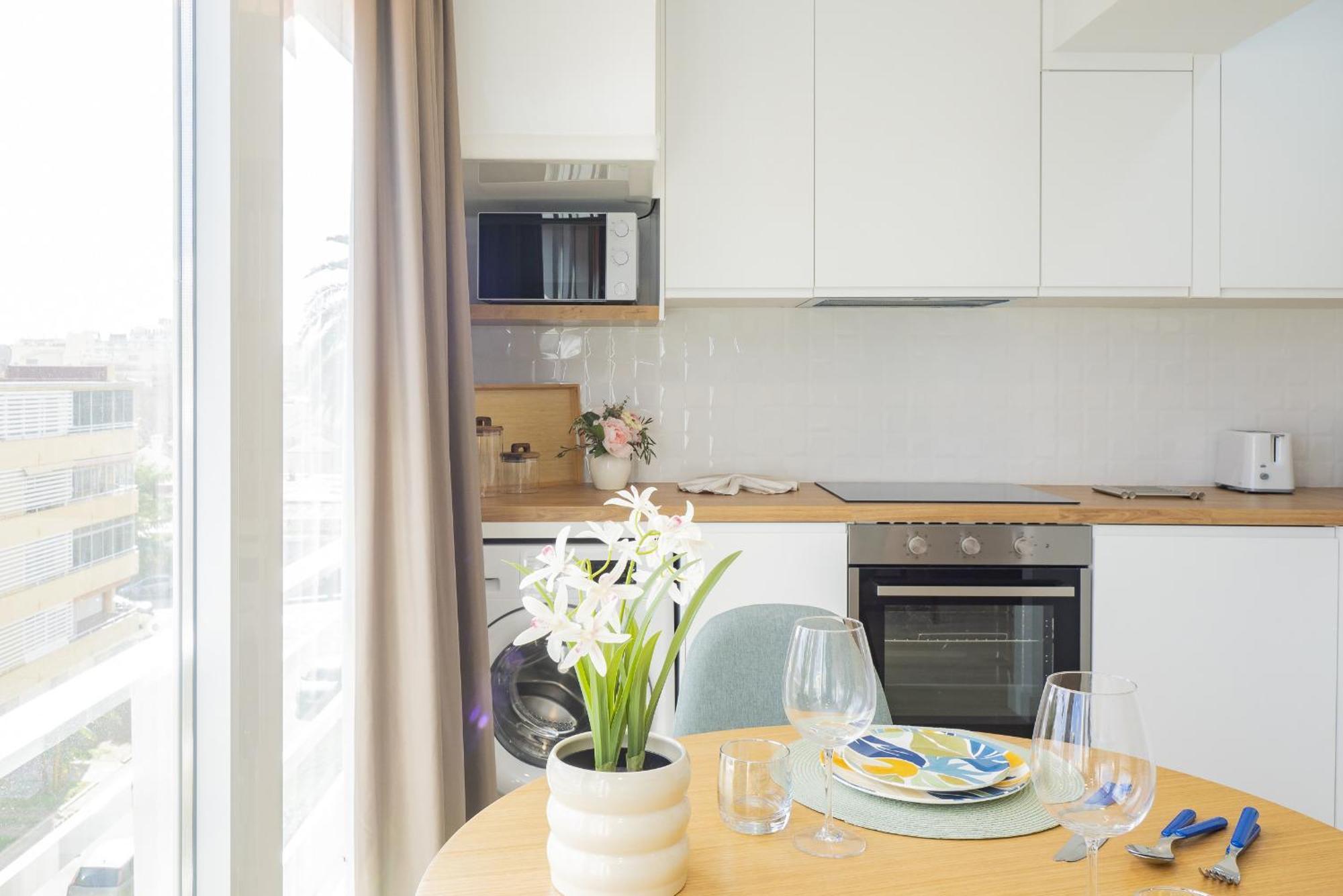 Cubo's Sea View & Fun Eurosol Appartement *
