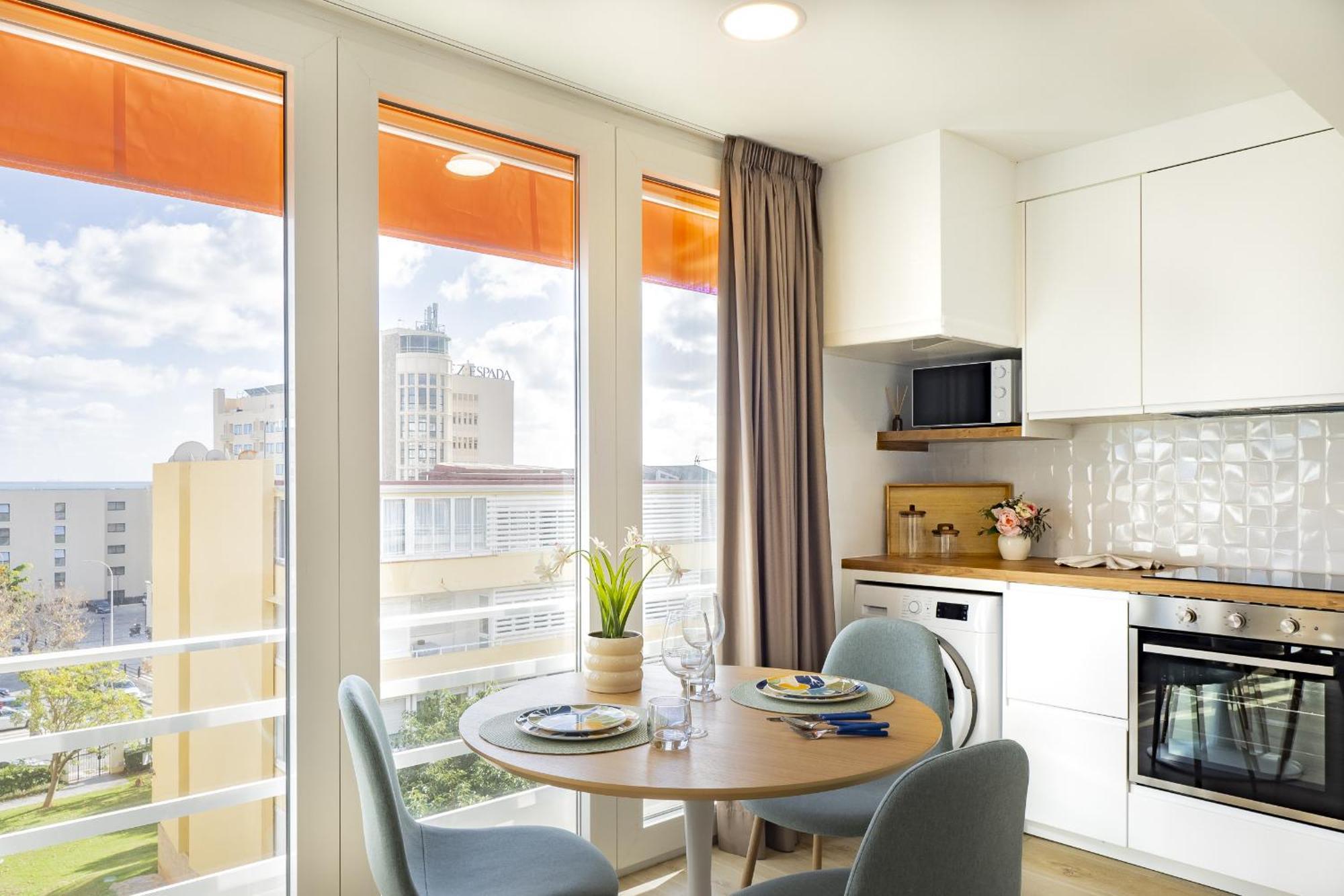 Cubo's Sea View & Fun Eurosol Torremolinos
