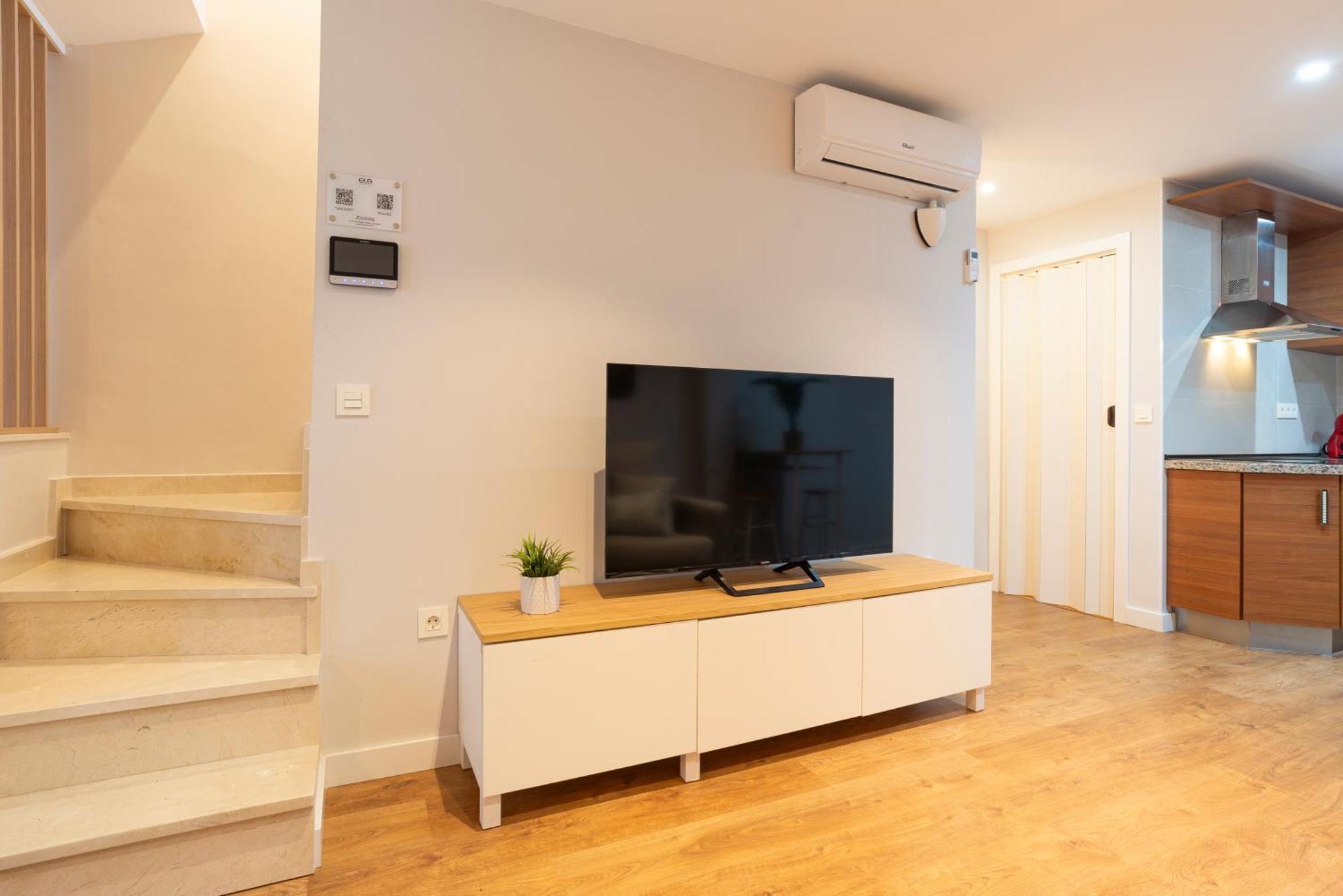 Colina By Ele Apartment Torremolinos