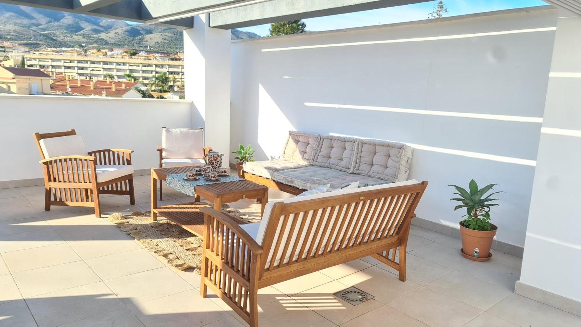 Apartment Lucena Atico Soleado, Piscina Y Playa Torremolinos