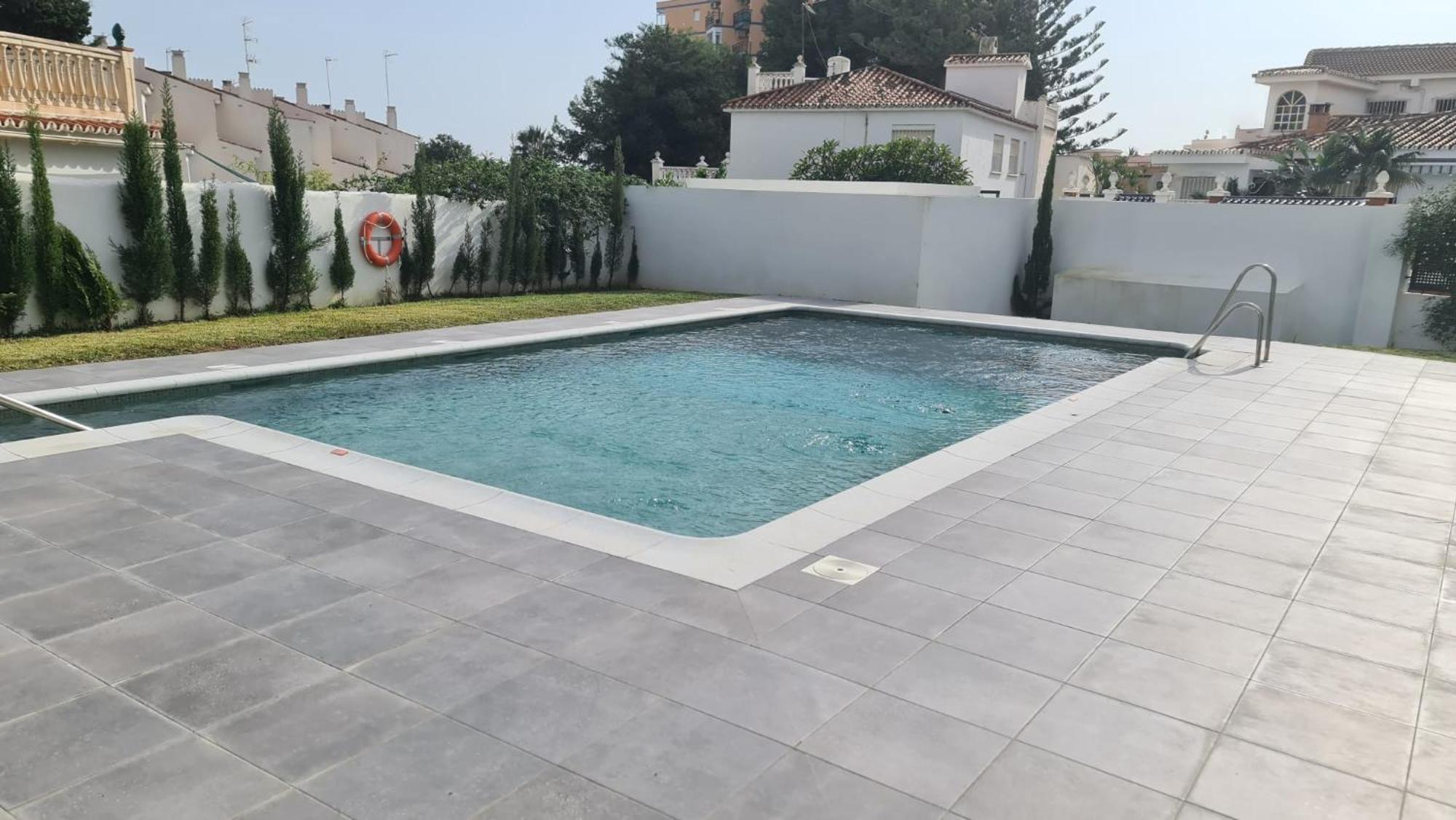 Lucena Atico Soleado, Piscina Y Playa Apartment *