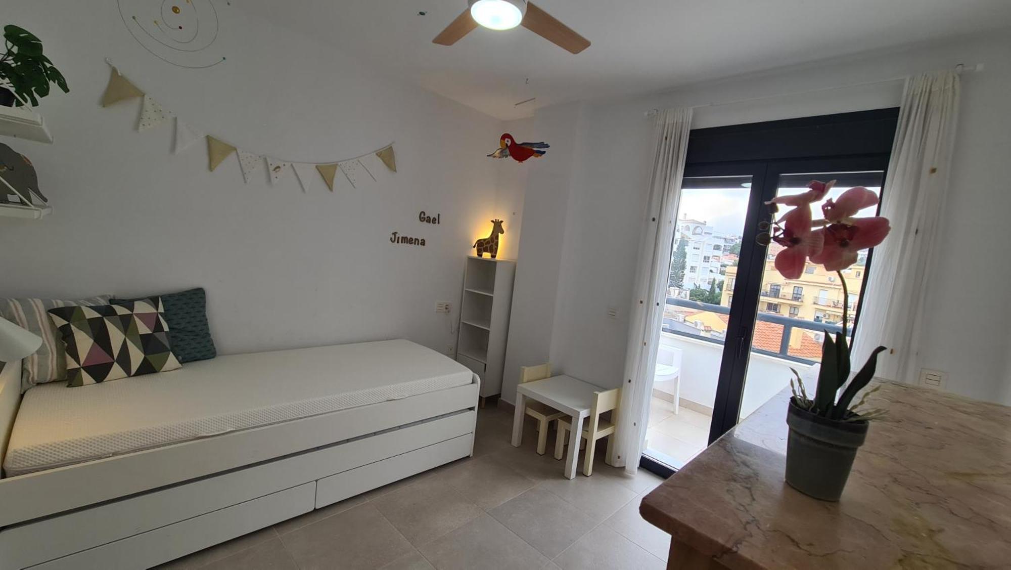 Lucena Atico Soleado, Piscina Y Playa Apartment