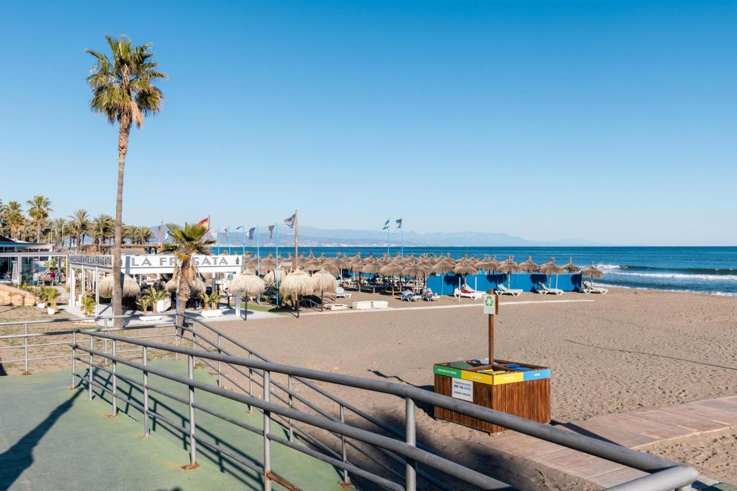 Primera Linea Del Mar - Acceso Directo Playa Carihuela