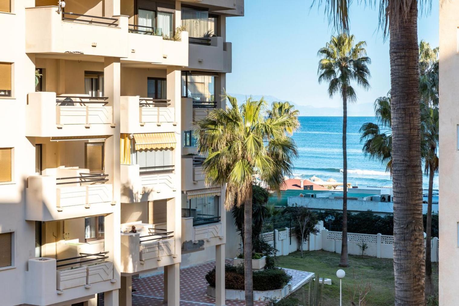 Appartement Primera Linea Del Mar - Acceso Directo Playa Carihuela