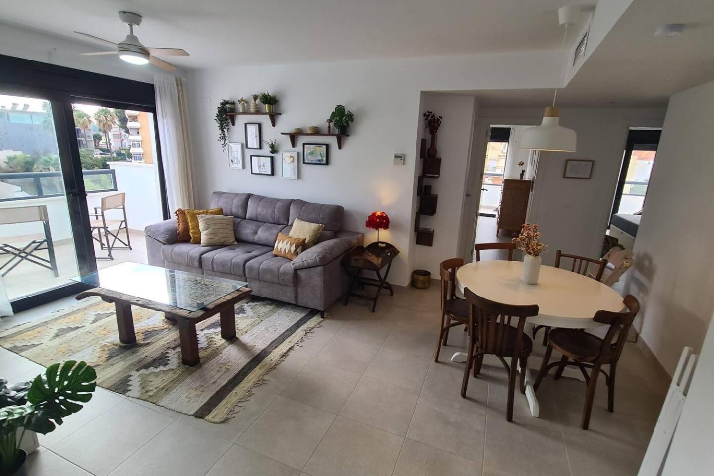Lucena Atico Soleado, Piscina Y Playa Apartment Torremolinos