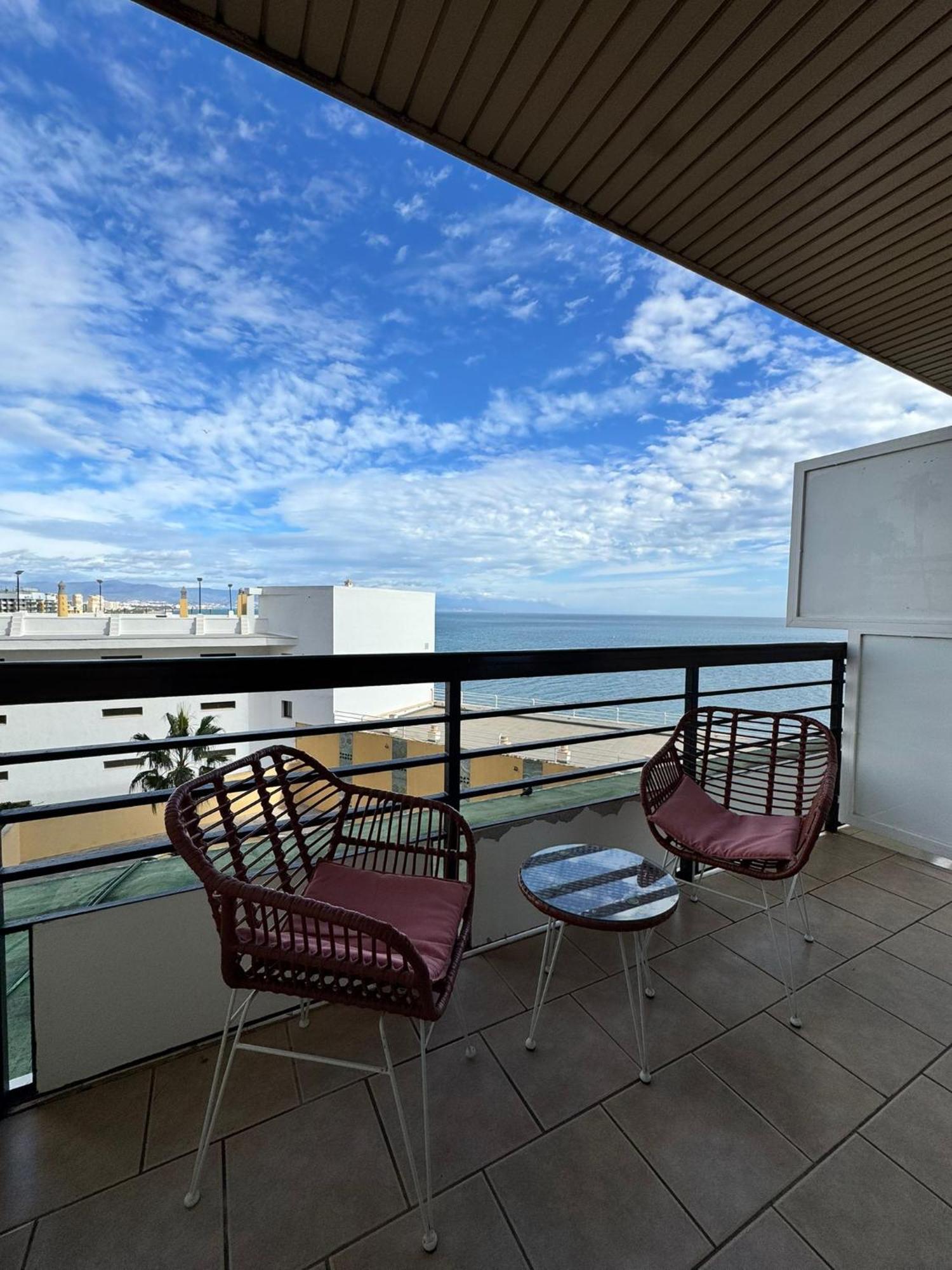 Castillo Santa Clara Estudio Con Vistas Laterales Al Mar Apartment Torremolinos