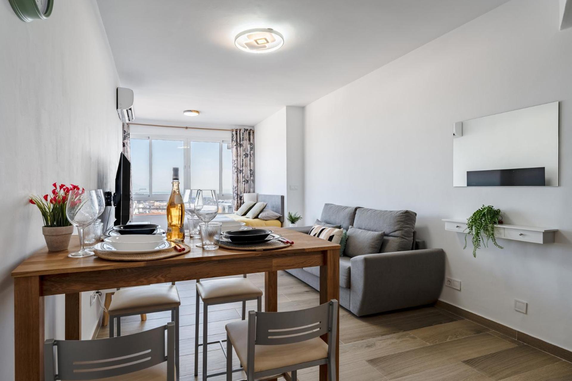 Apartment Malagasuite Glow Studio & Pool Torremolinos