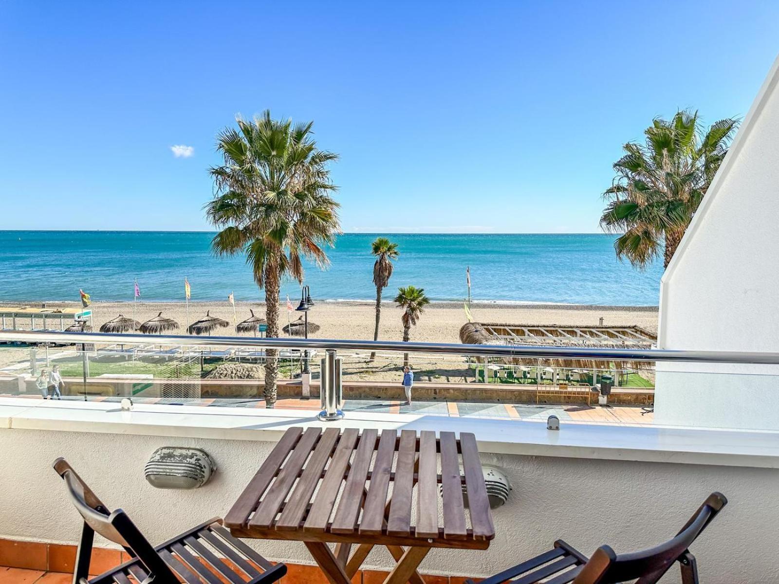 Casa Paraiso - Primera Linea De Playa Apartment Torremolinos