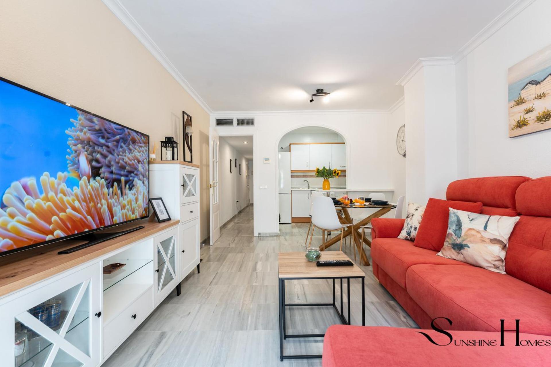 50 Meters From The Beach, 1 Bedroom With Parking Appartement