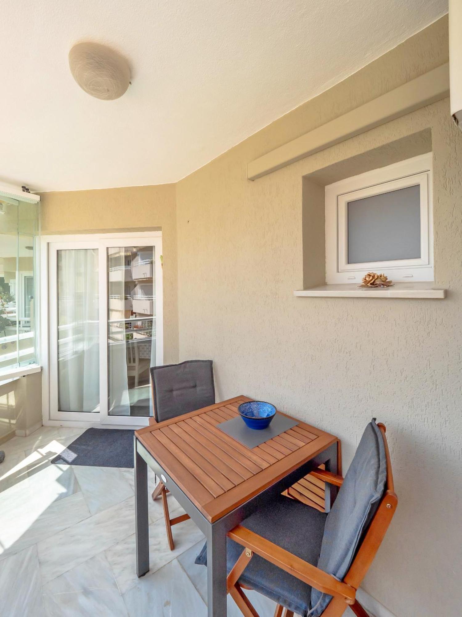 Dona Carlota Living Torremolinos