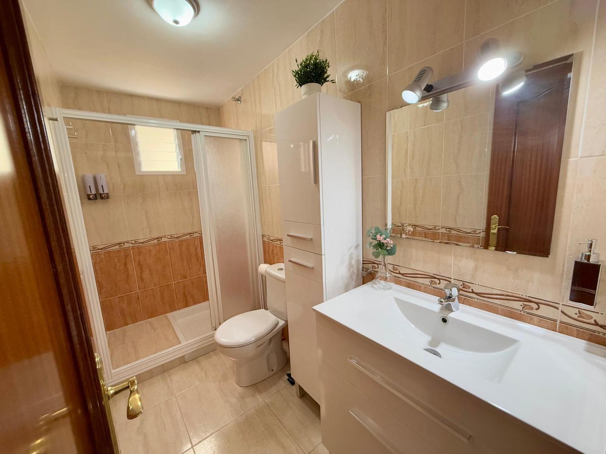 Charming Carihuela, Location *