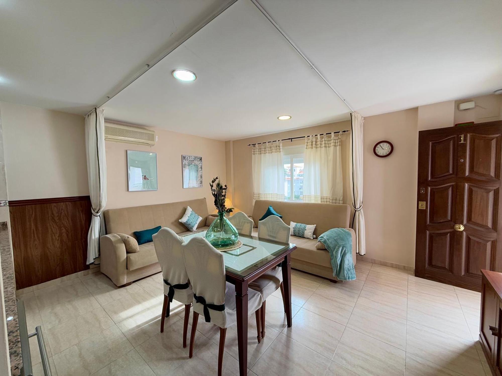 Charming Carihuela, Location Apartment Torremolinos