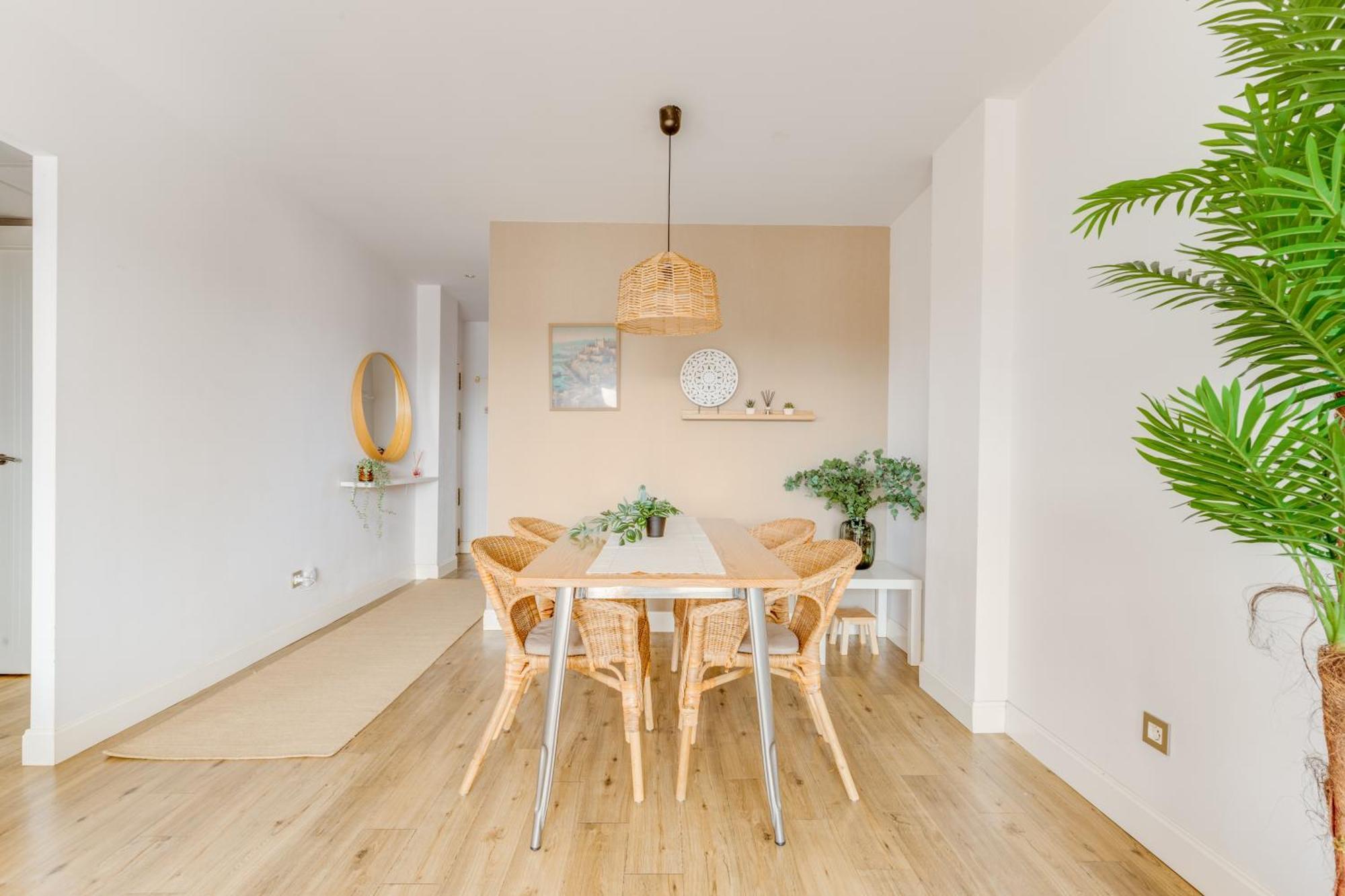 & Terrace Views By Ele *