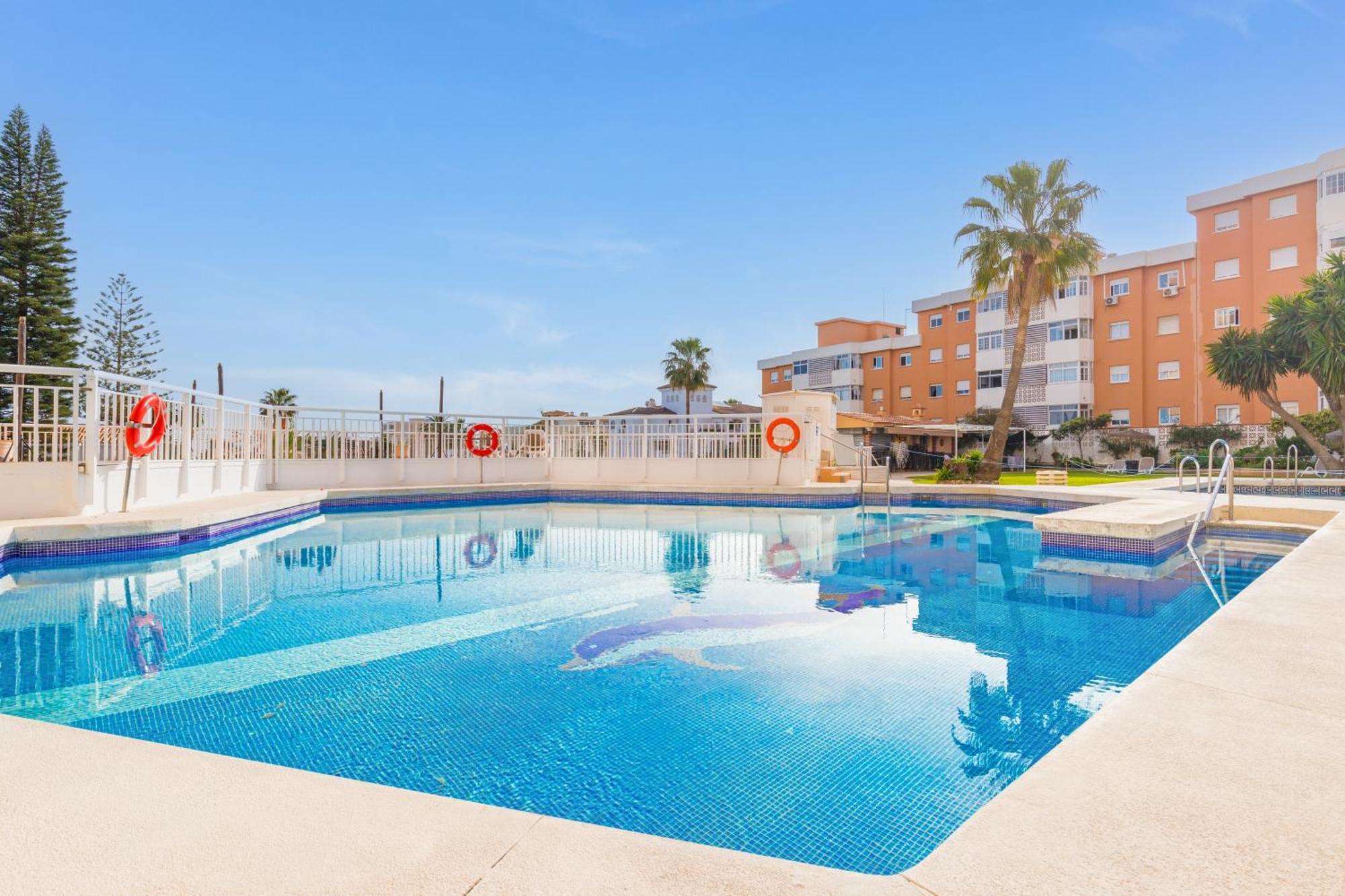 Appartement & Terrace Views By Ele Torremolinos