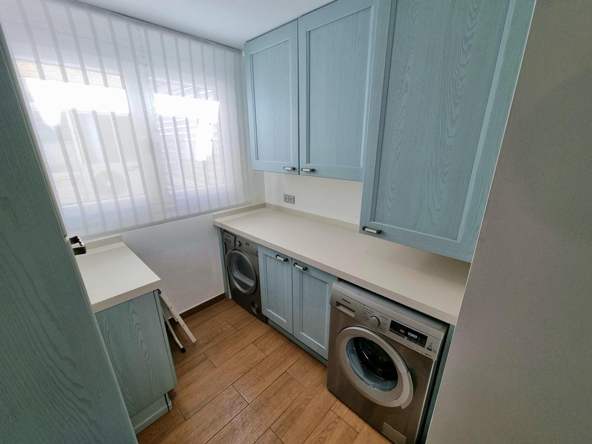 Luxury 2 Bedrooms In La Carihuela 20 Meters In From Of Appartement