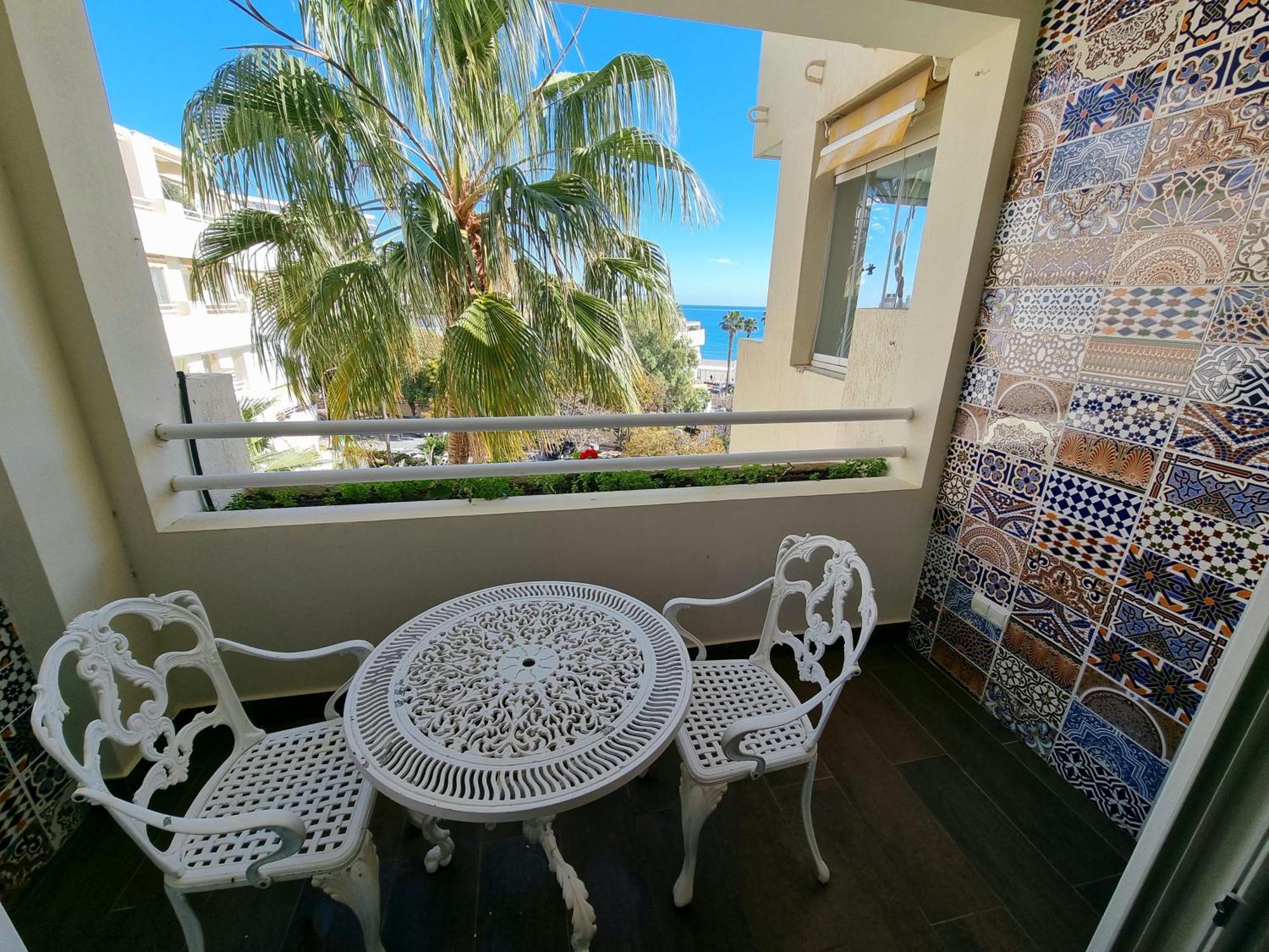 Appartement Luxury 2 Bedrooms In La Carihuela 20 Meters In From Of