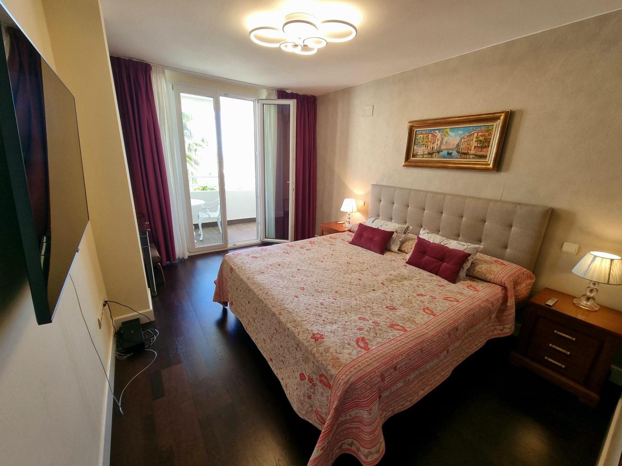 Appartement Luxury 2 Bedrooms In La Carihuela 20 Meters In From Of Torremolinos