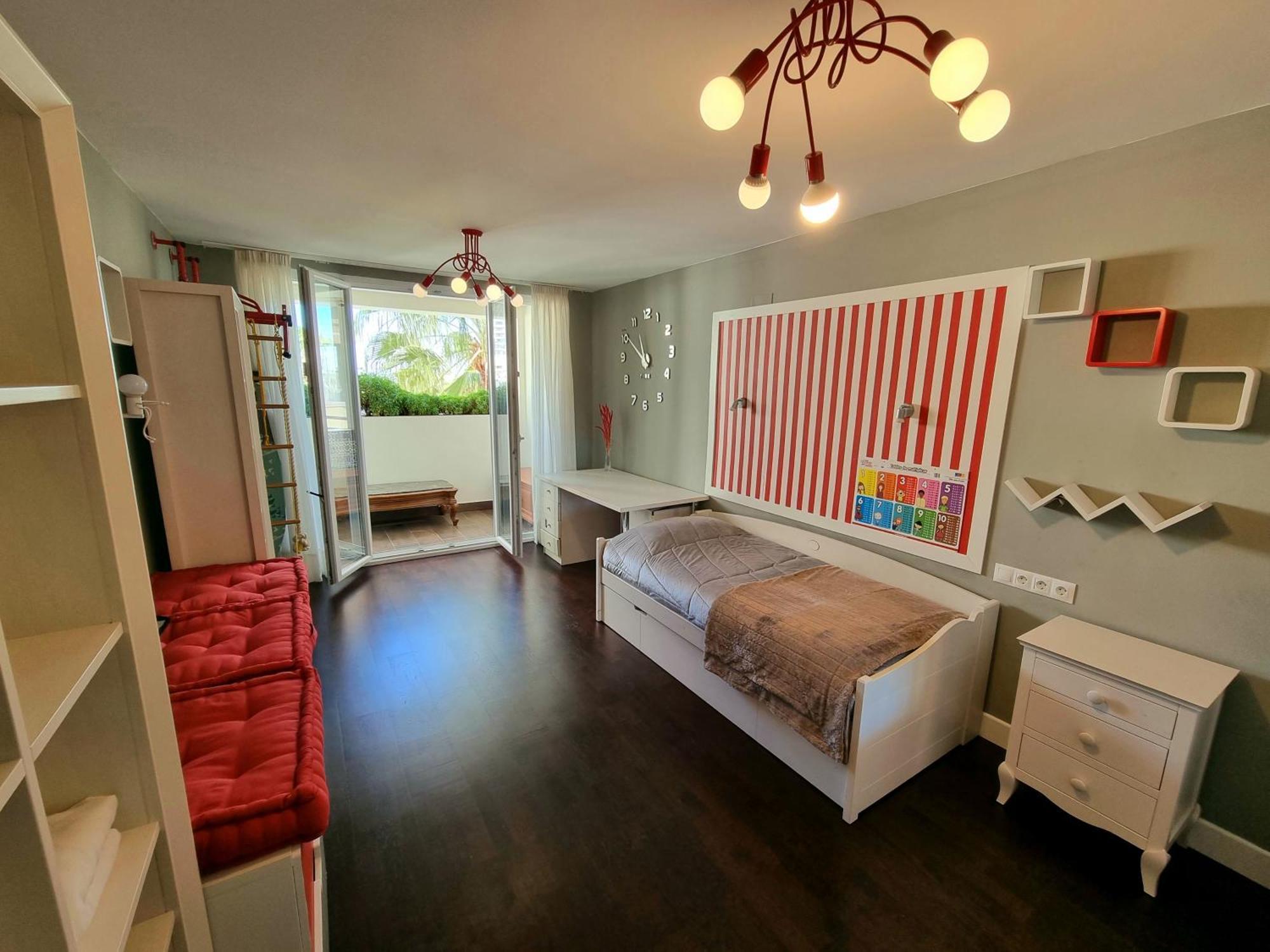 Appartement Luxury 2 Bedrooms In La Carihuela 20 Meters In From Of Torremolinos