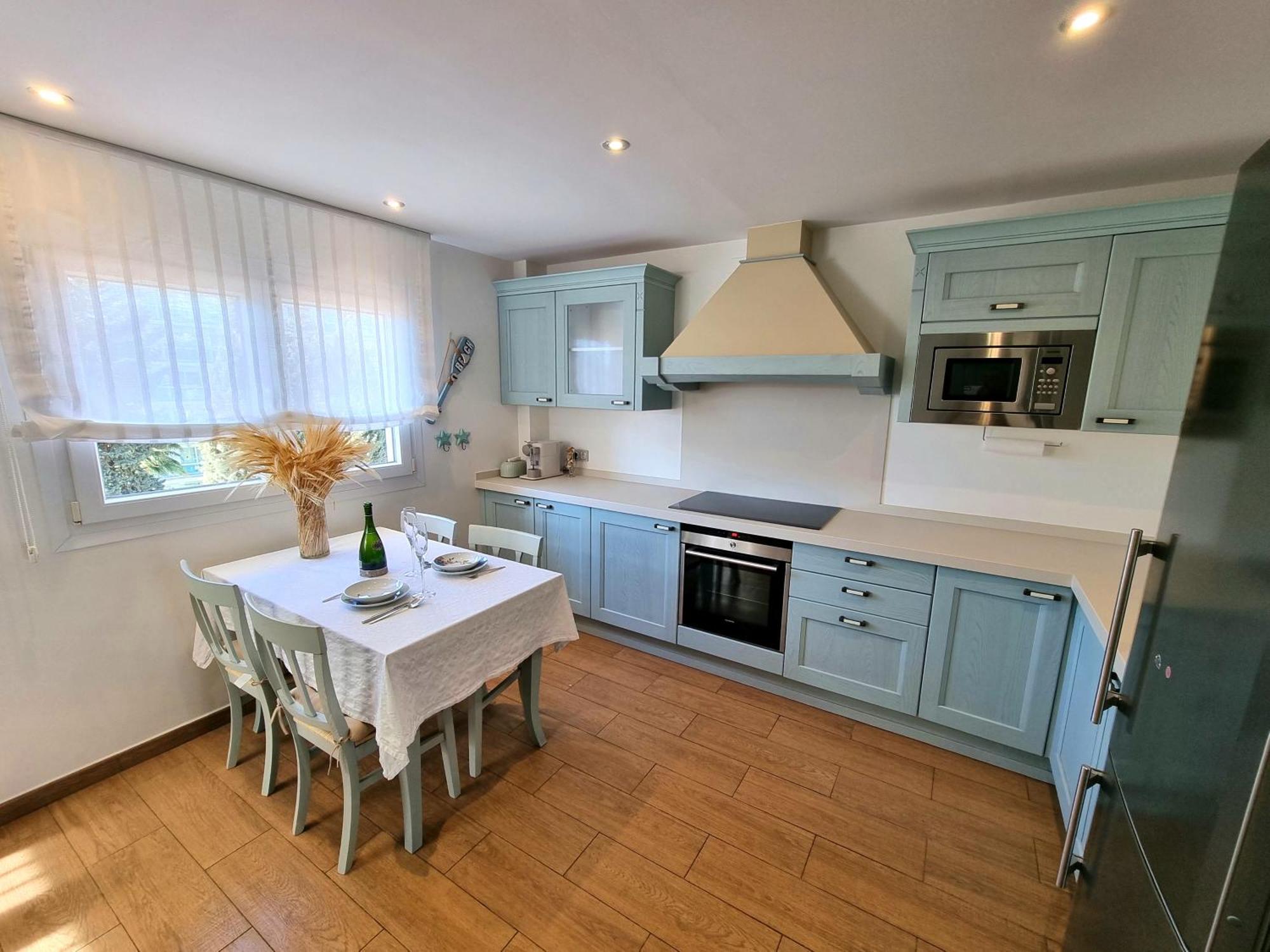 Luxury 2 Bedrooms In La Carihuela 20 Meters In From Of Torremolinos