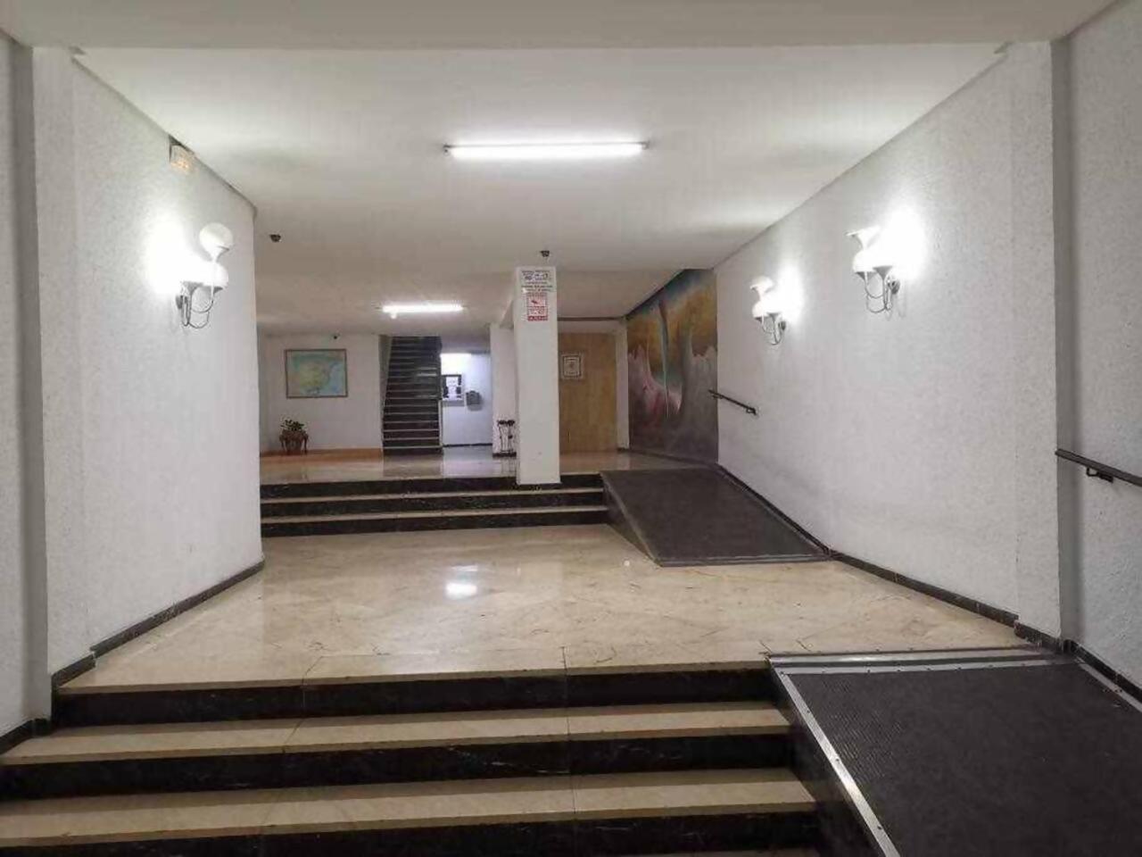 Apartamento Centro Apto 1 Hab 2-4 Personas Piscina Wifi Terraza Ascensor 3 Planta