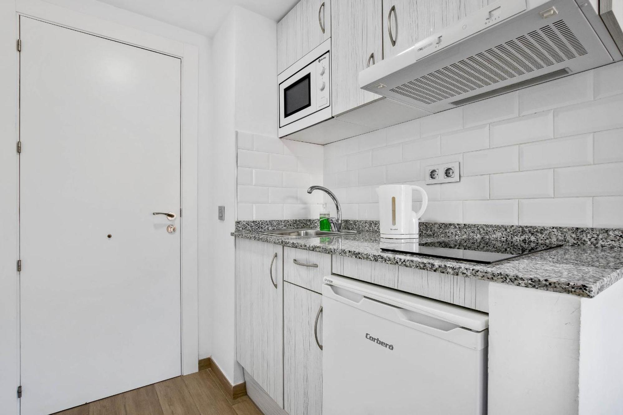 Apartment Carihuela Palace 419 By Ivi Real Estate Torremolinos