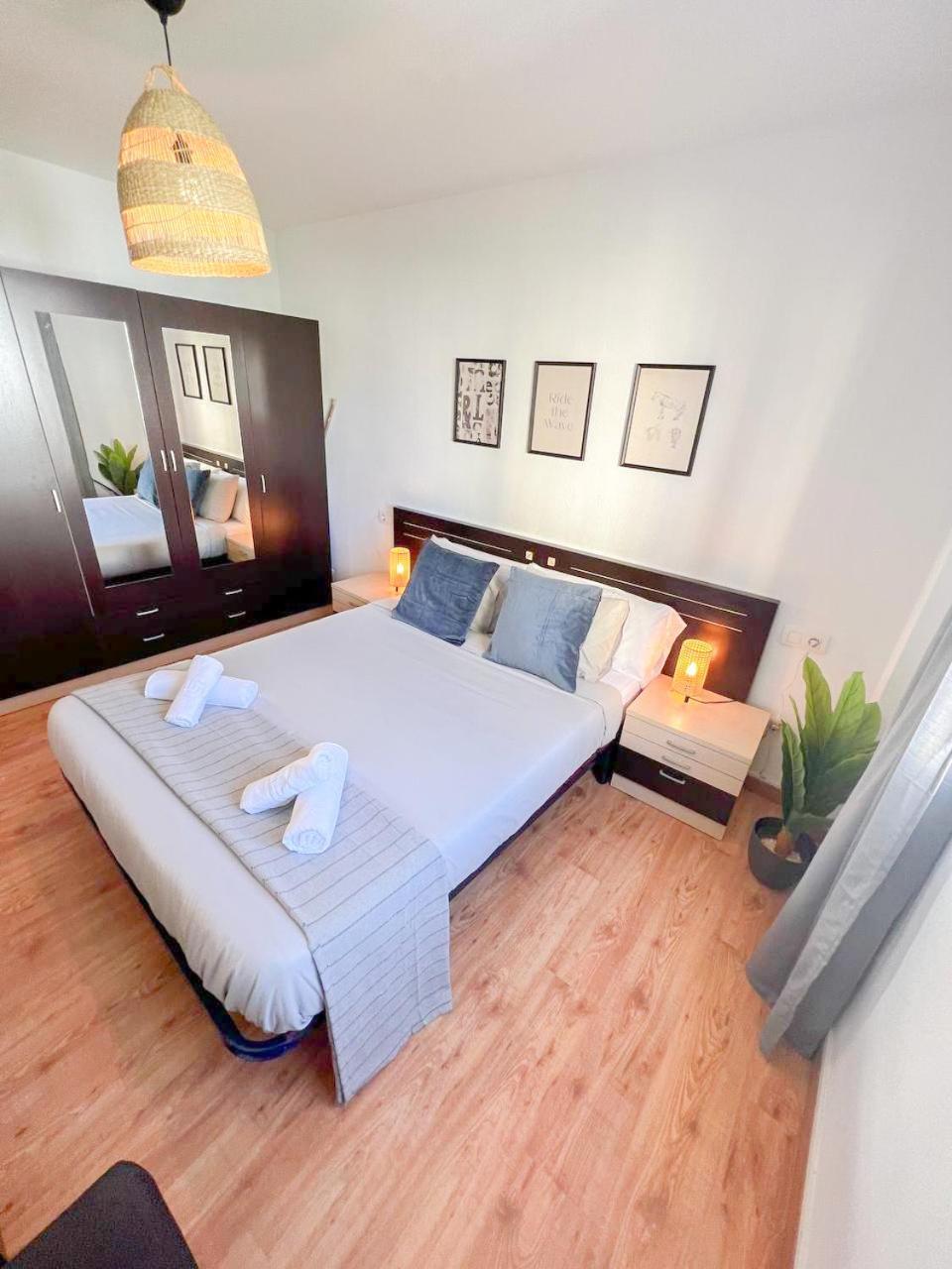Large & Cozy Centrally * Torremolinos