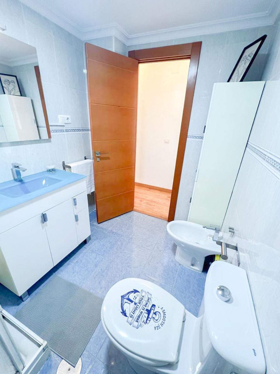 Large & Cozy Centrally Apartment Torremolinos