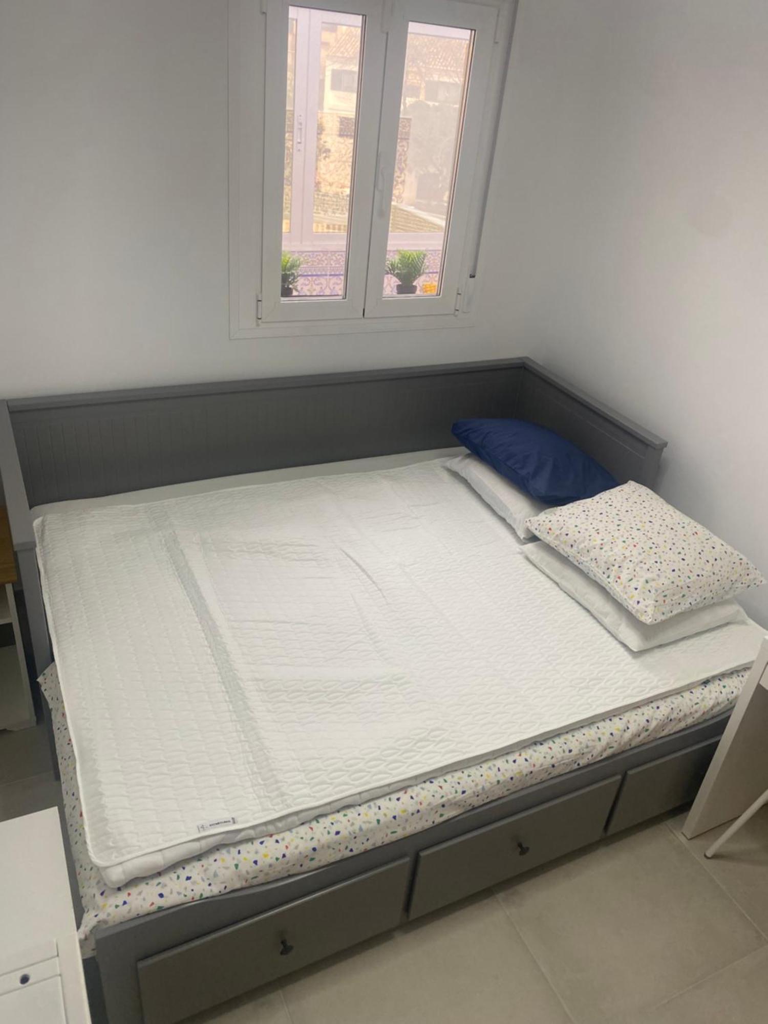 Comfortable Spacious Flat Near Station Apartamento *