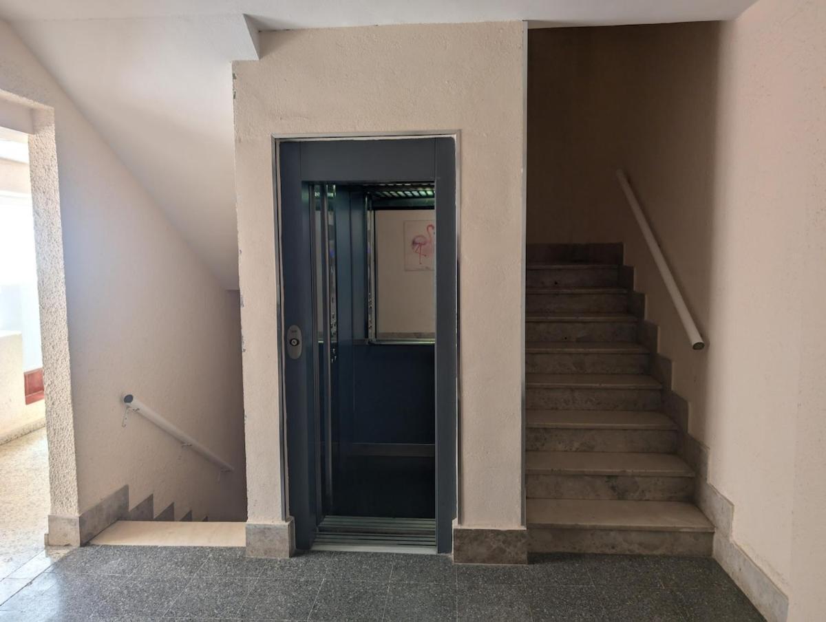Apartment En Torremolinos, Urb Alamos