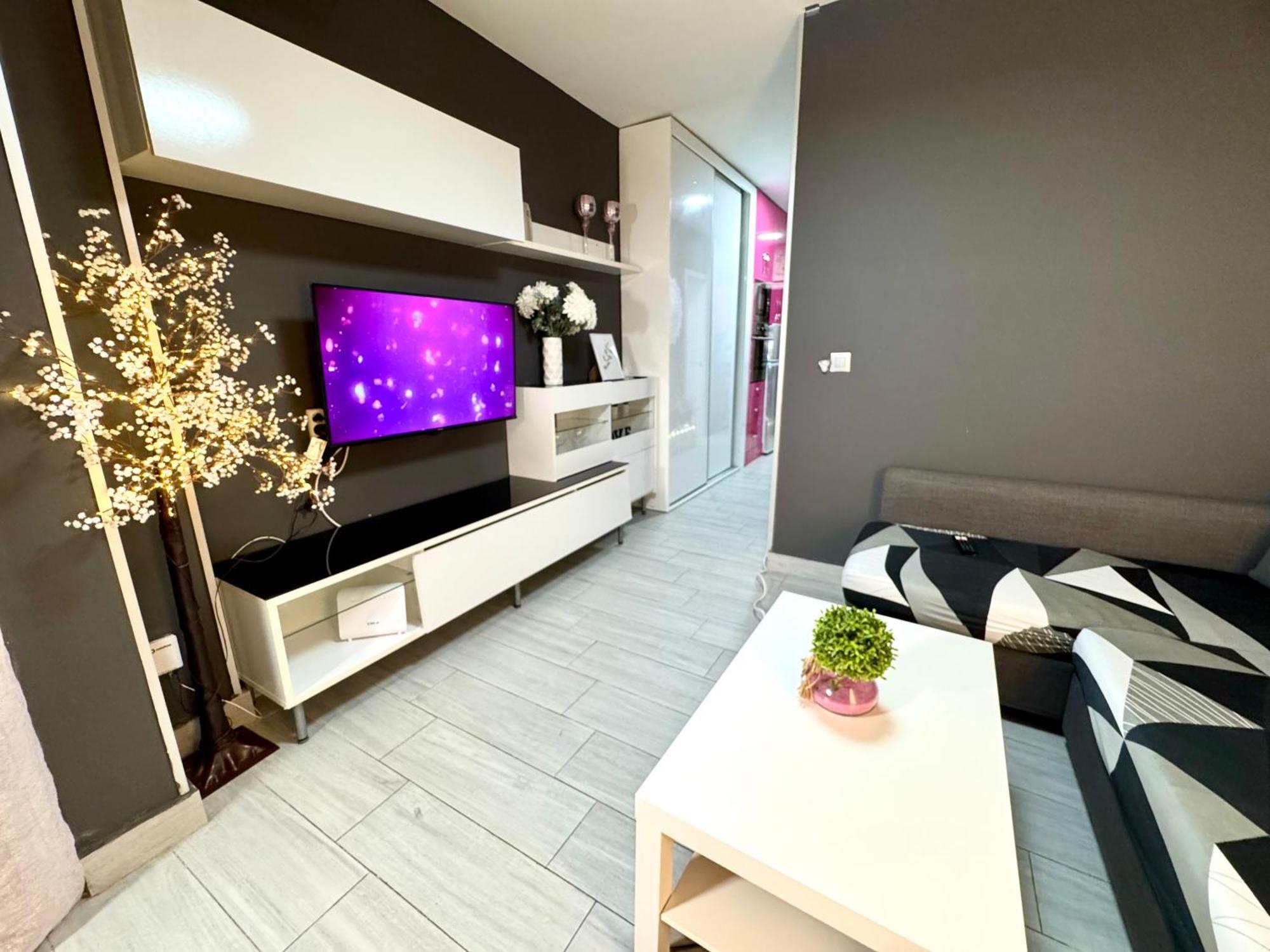 Luxury And Pink Vistasalmar * Torremolinos