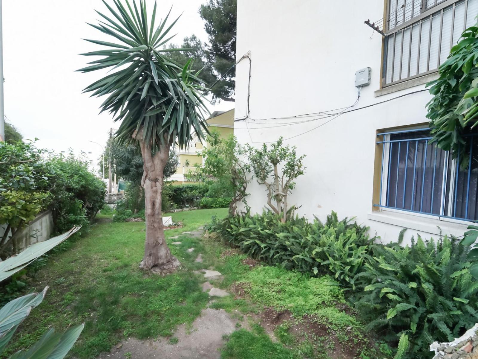 Apartment Playa La Carihuela Con Piscina Wi-fi
