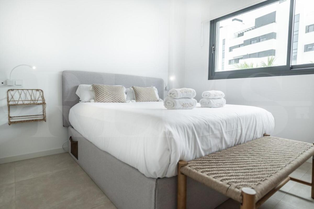 Beachside Escape With Parking And Pool Rems Apartment Torremolinos