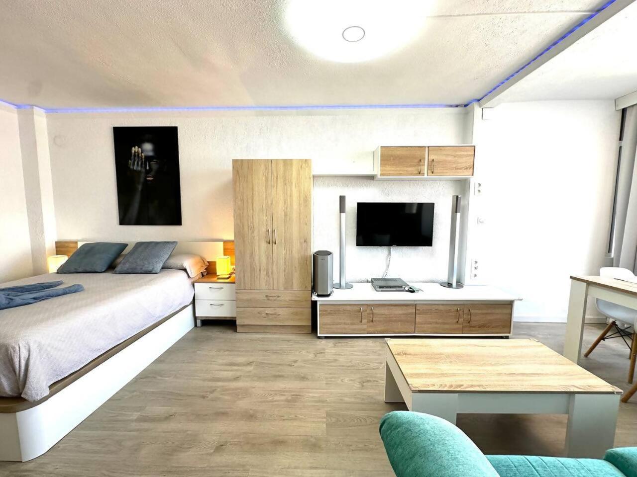 Encantador Moderno Reformado Apartment