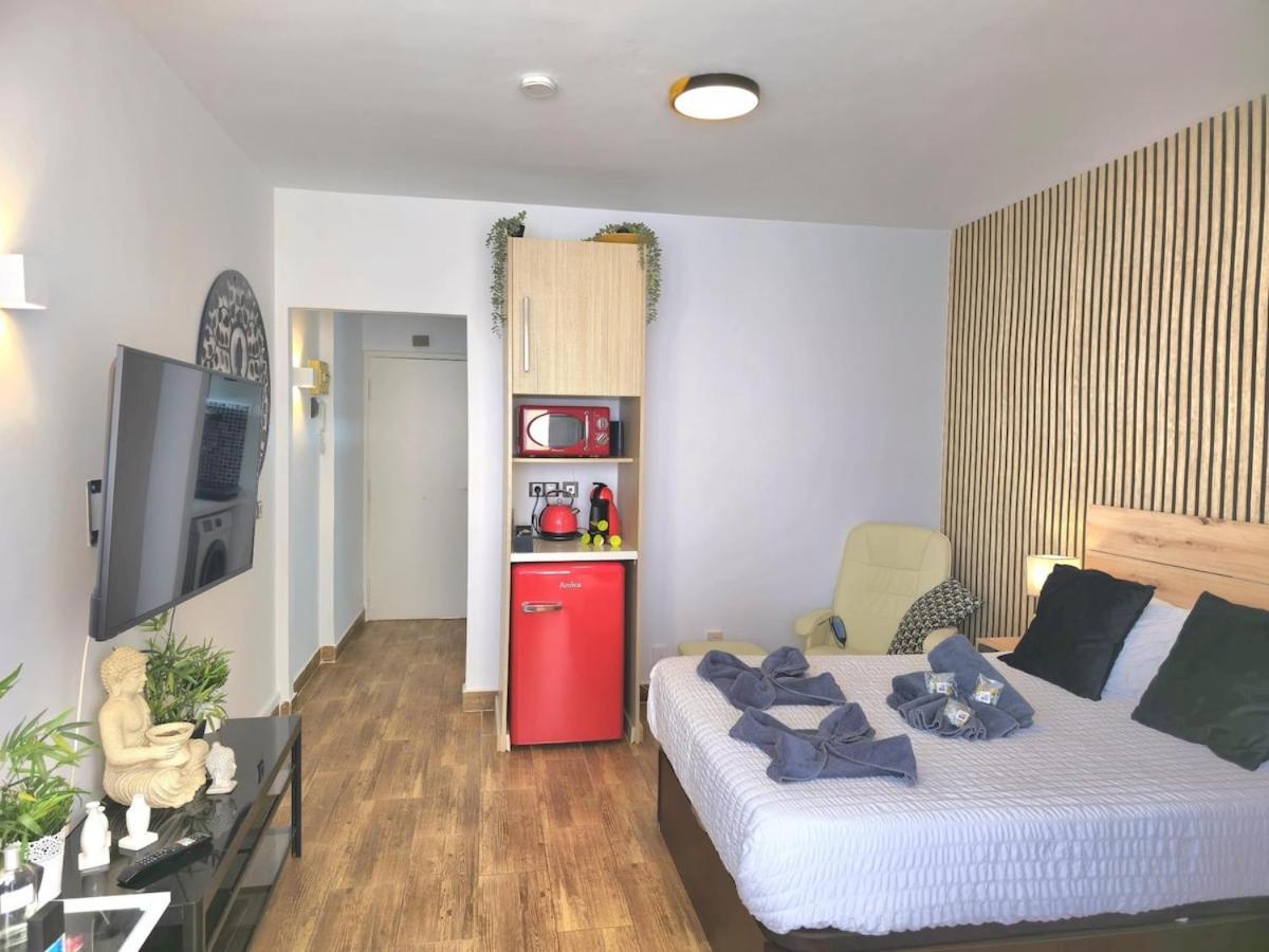Apartment The Harmony Luxe Center With Seasonal Pool Free Wifi And Netflix By Namaste Elite