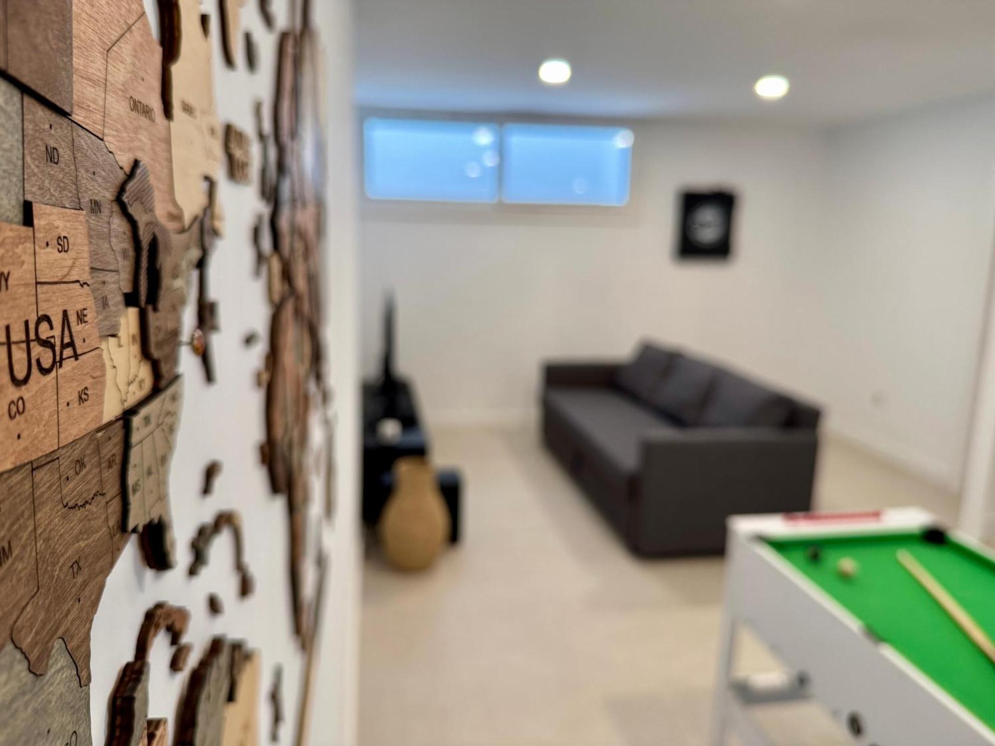 Delsol - Modern Private Pool Short Walk To