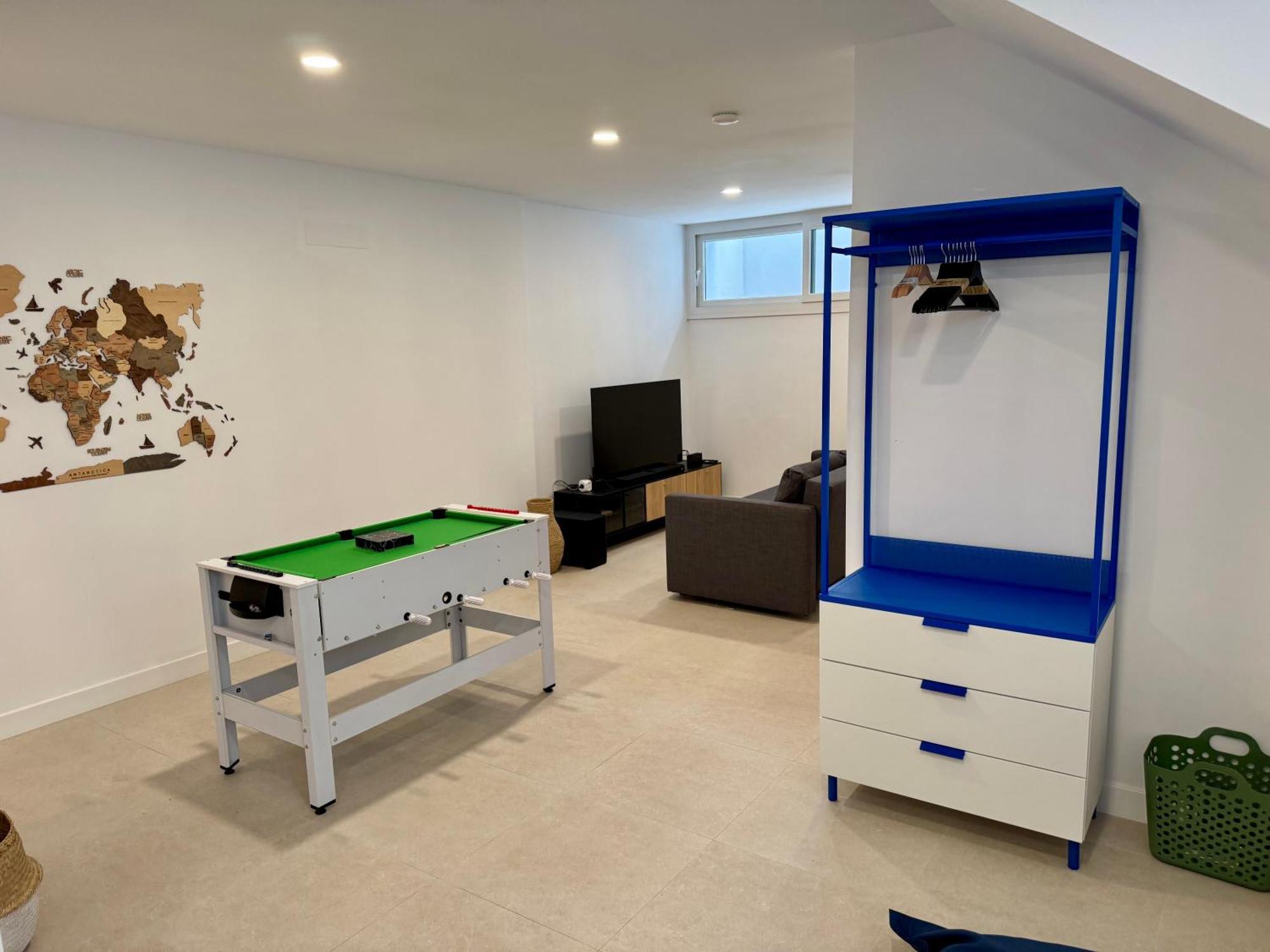 Delsol - Modern Private Pool Short Walk To * Torremolinos