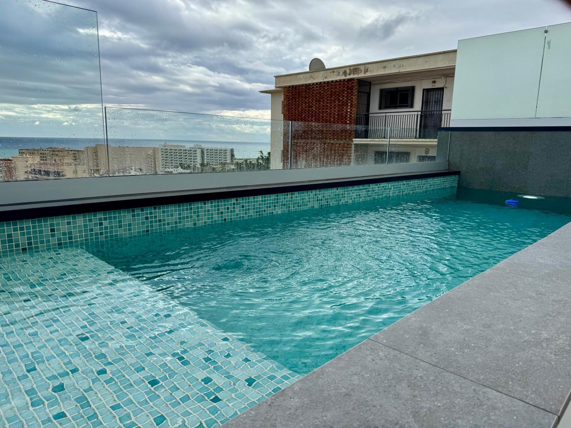 Villa Delsol - Modern Private Pool Short Walk To