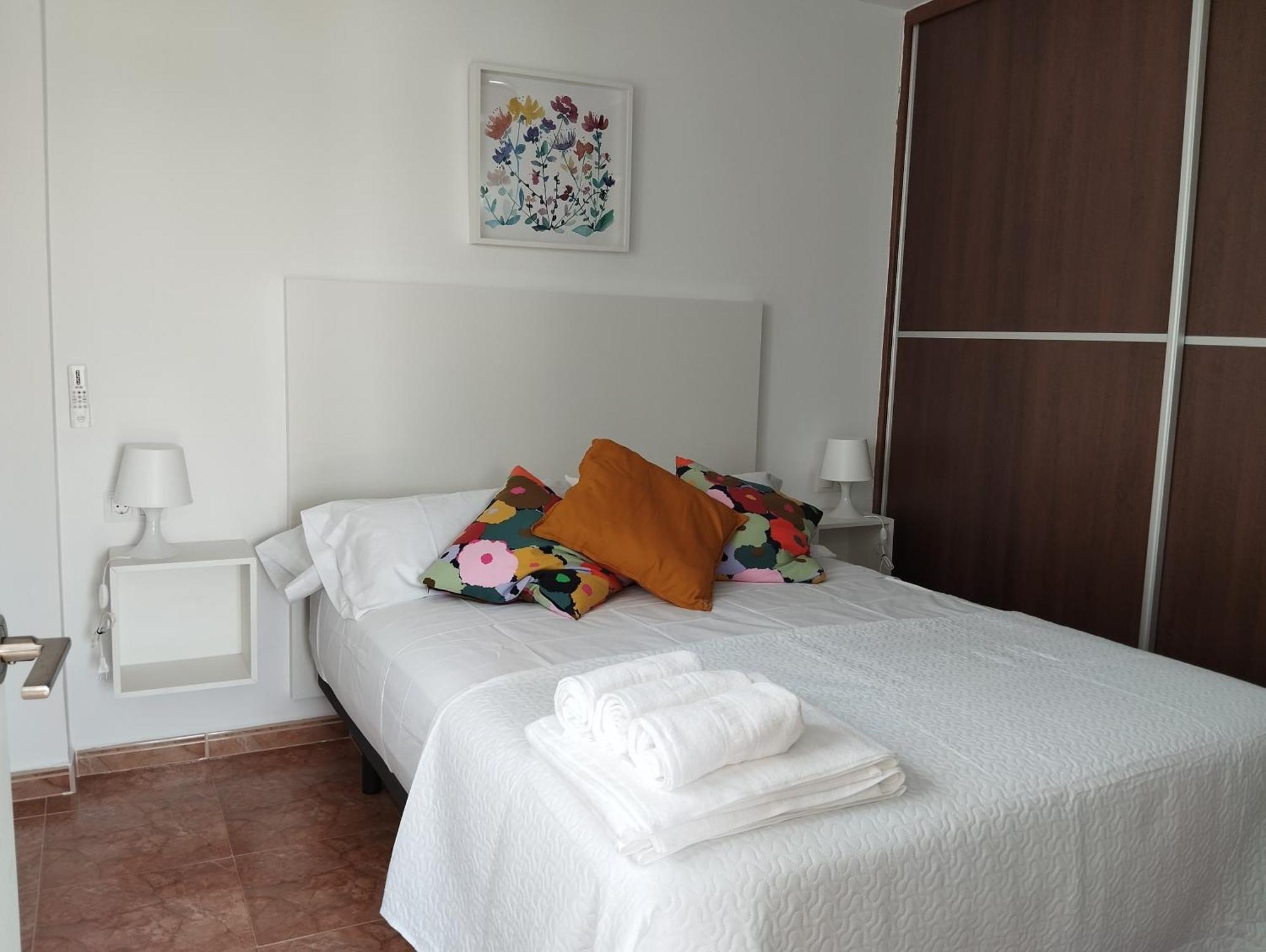 Lidia Planta 2, La Carihuela 1ª Linea Playa, Vistas Mar, Buhardilla 1 Dormitorio, 40 M2, 1-3 Huesped, Terraza, Wifi Appartement