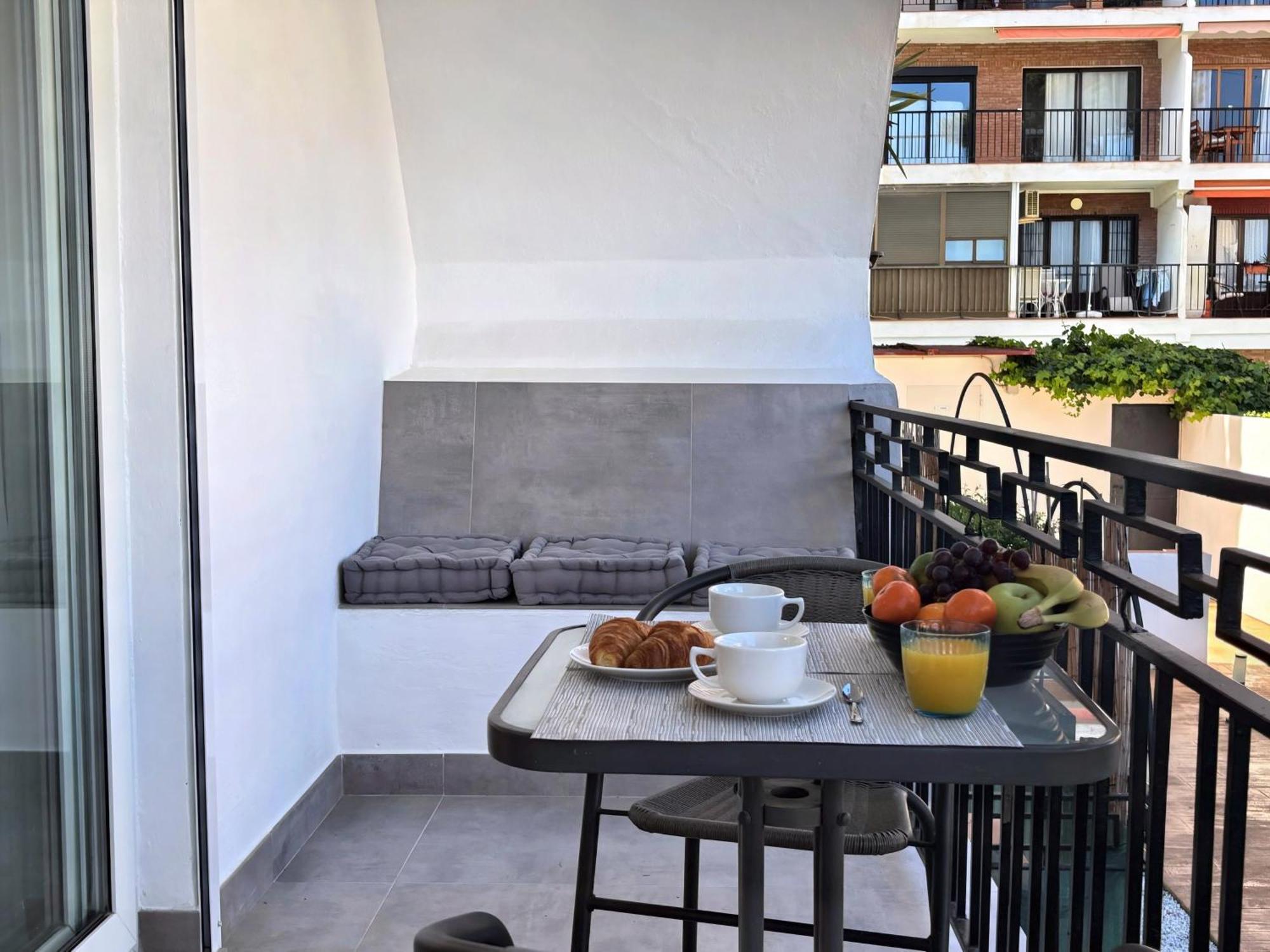 Colmena 69 Center Apartment Torremolinos