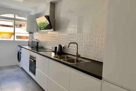 Parking Gratis Y Terraza Apartment Torremolinos