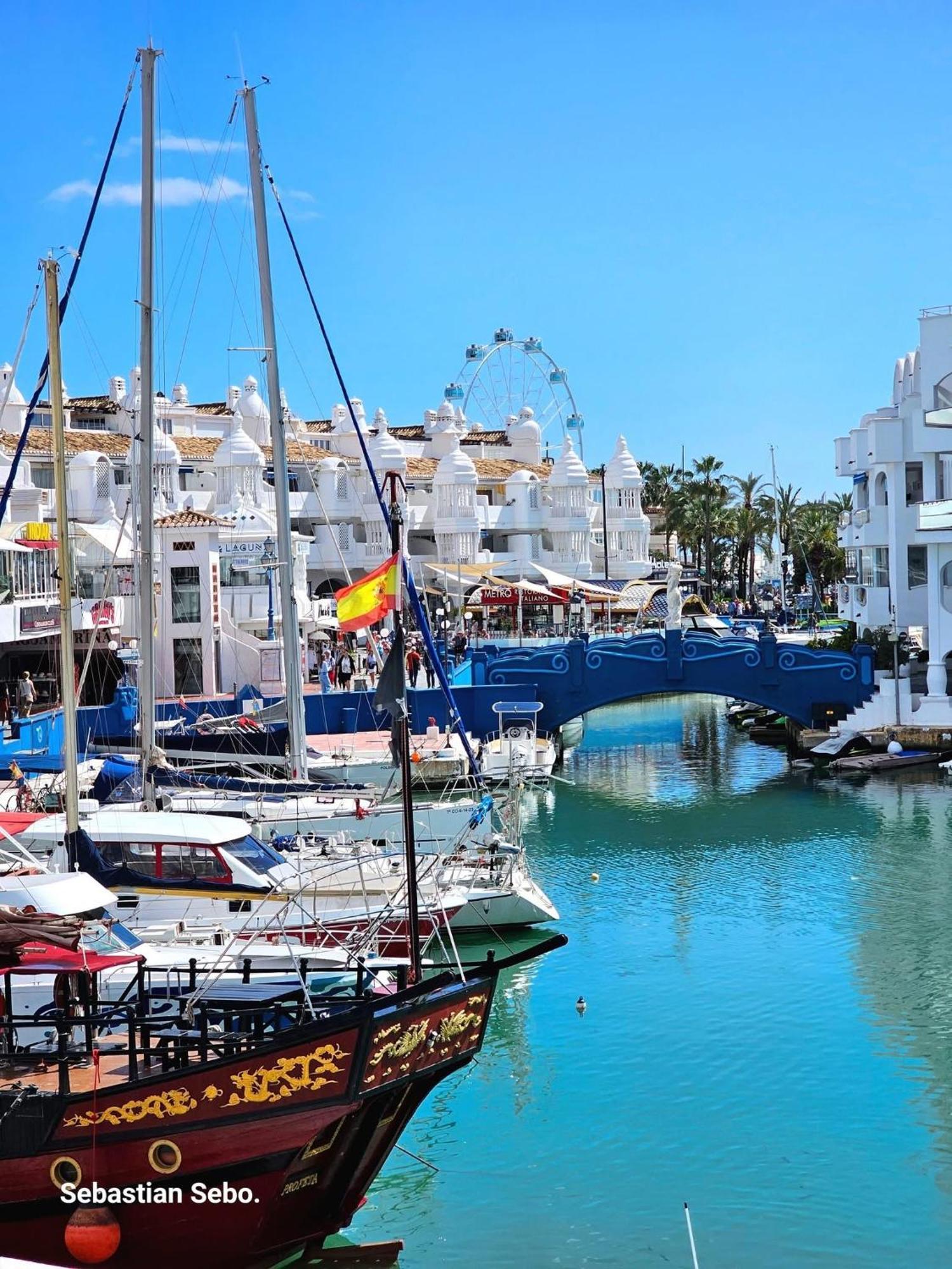 Dream Of Light And The Door Apartment Torremolinos