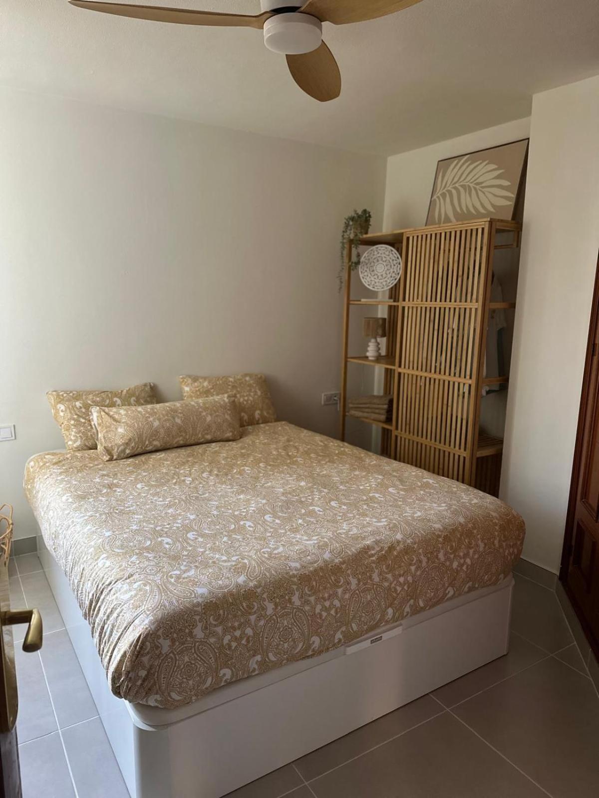Modern Op 200m Benalmadena