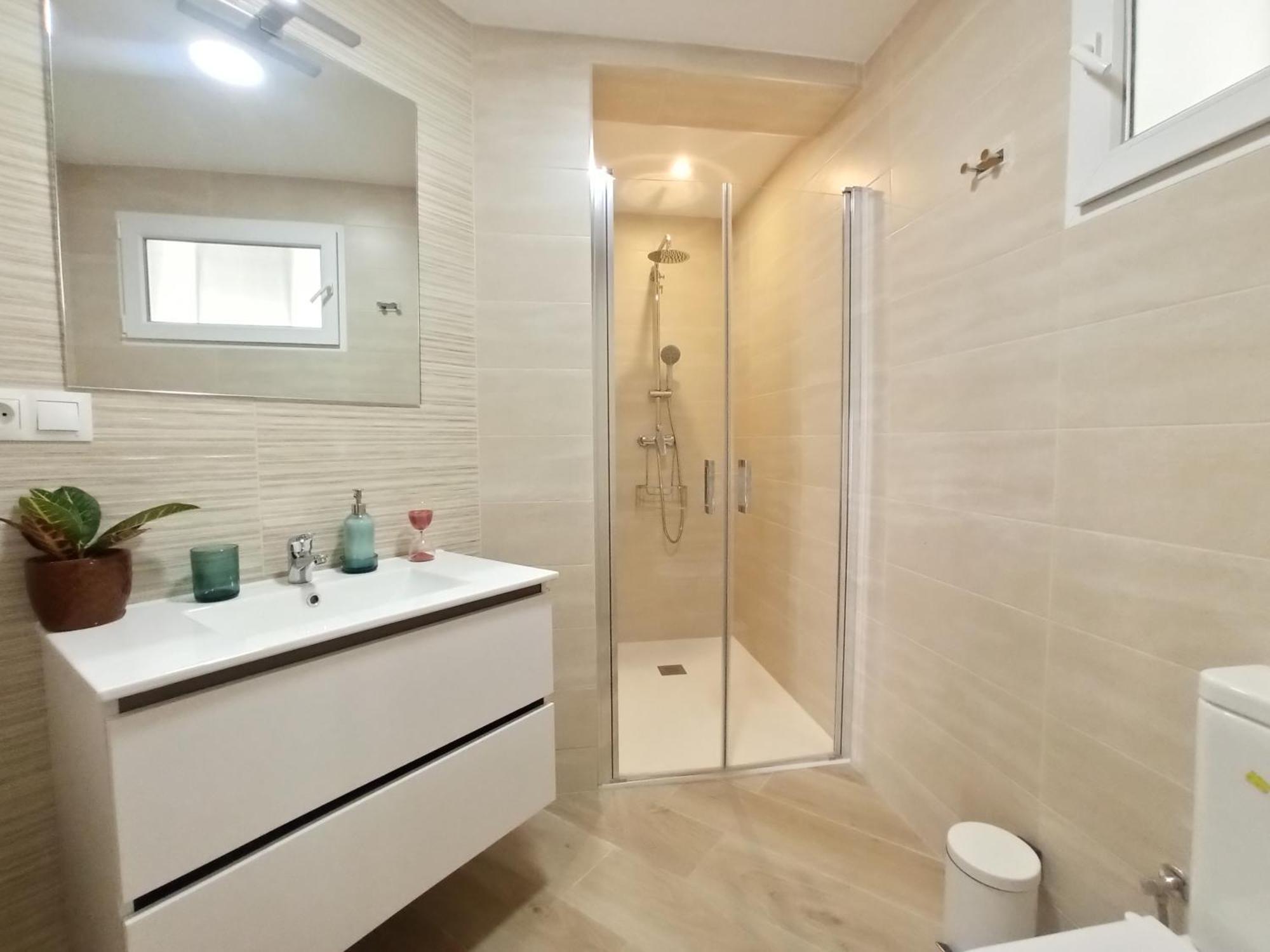 Appartement A Estrenar Preciosa Suite-centrico-con Jardin Y Porche