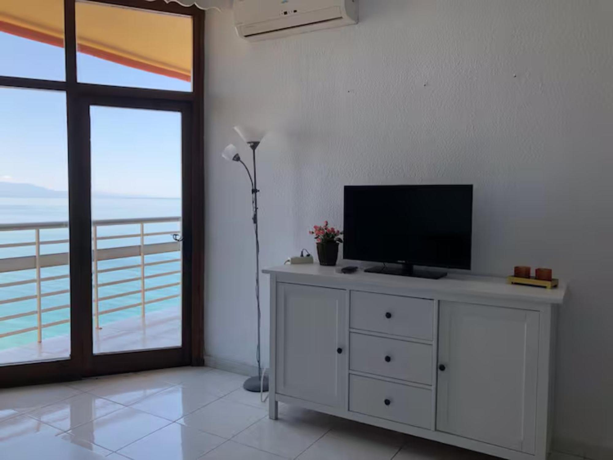 La Roca Rental, 1 Clasico Con Vistas Al Mar