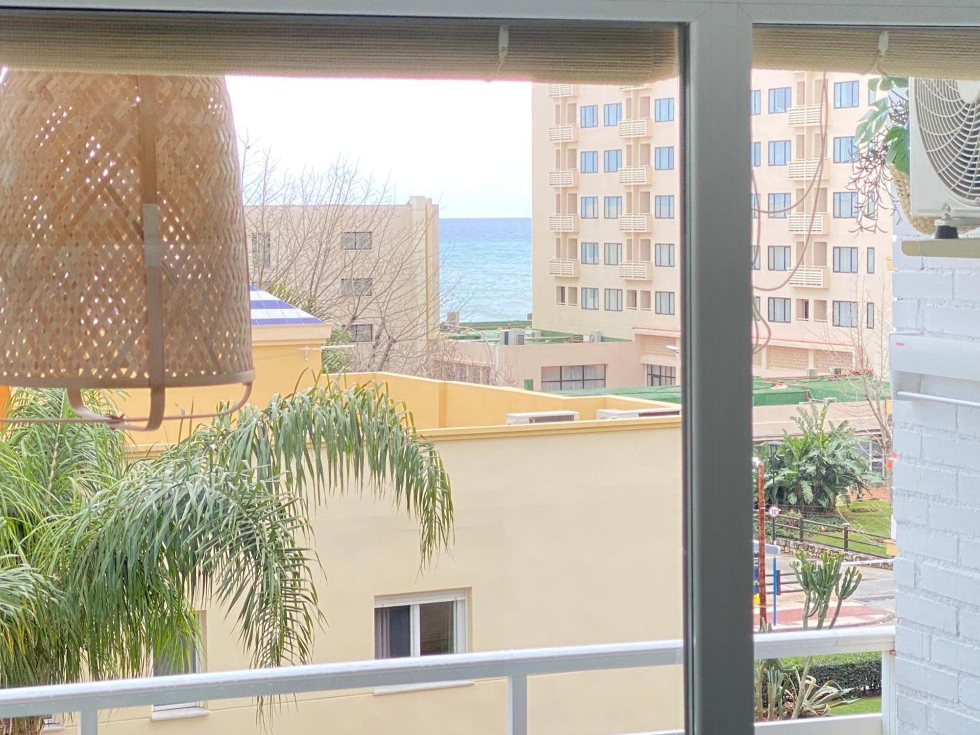 Dream Of Light And The Door Apartment Torremolinos