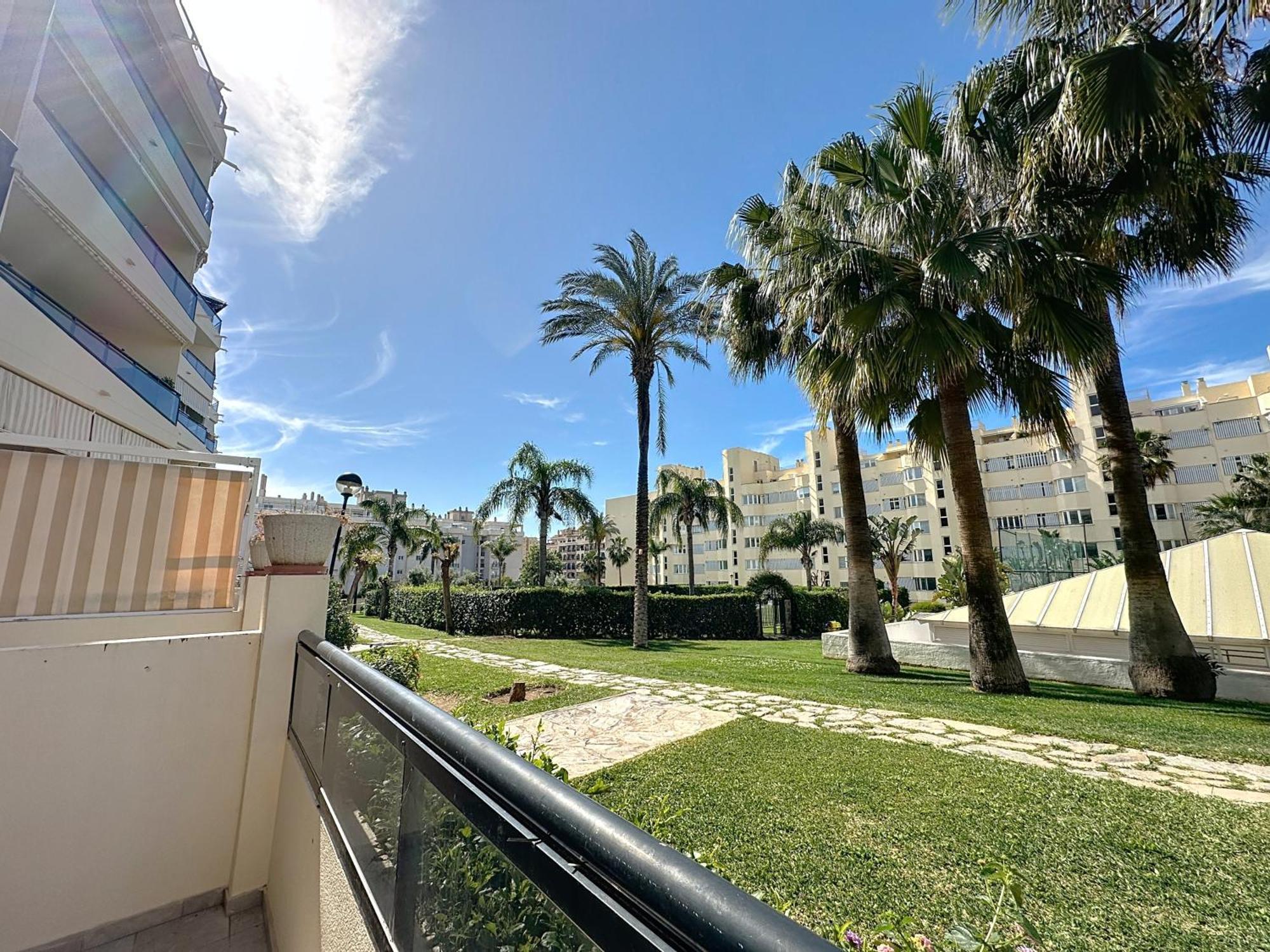 Apartment 600 M Beach, Pool, Terrace, Wifi, 1 Bedroom Torremolinos