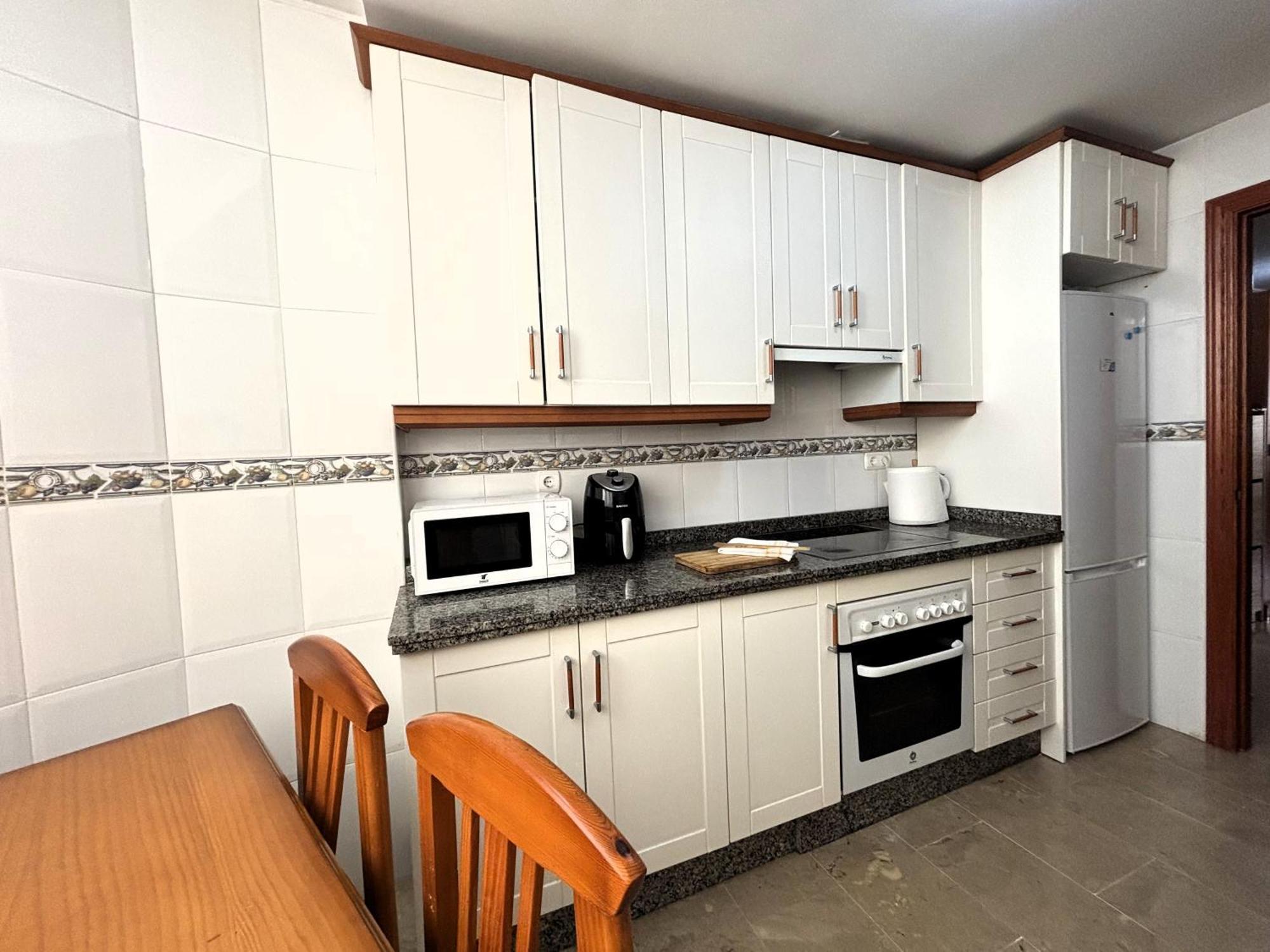 Apartment 600 M Beach, Pool, Terrace, Wifi, 1 Bedroom *