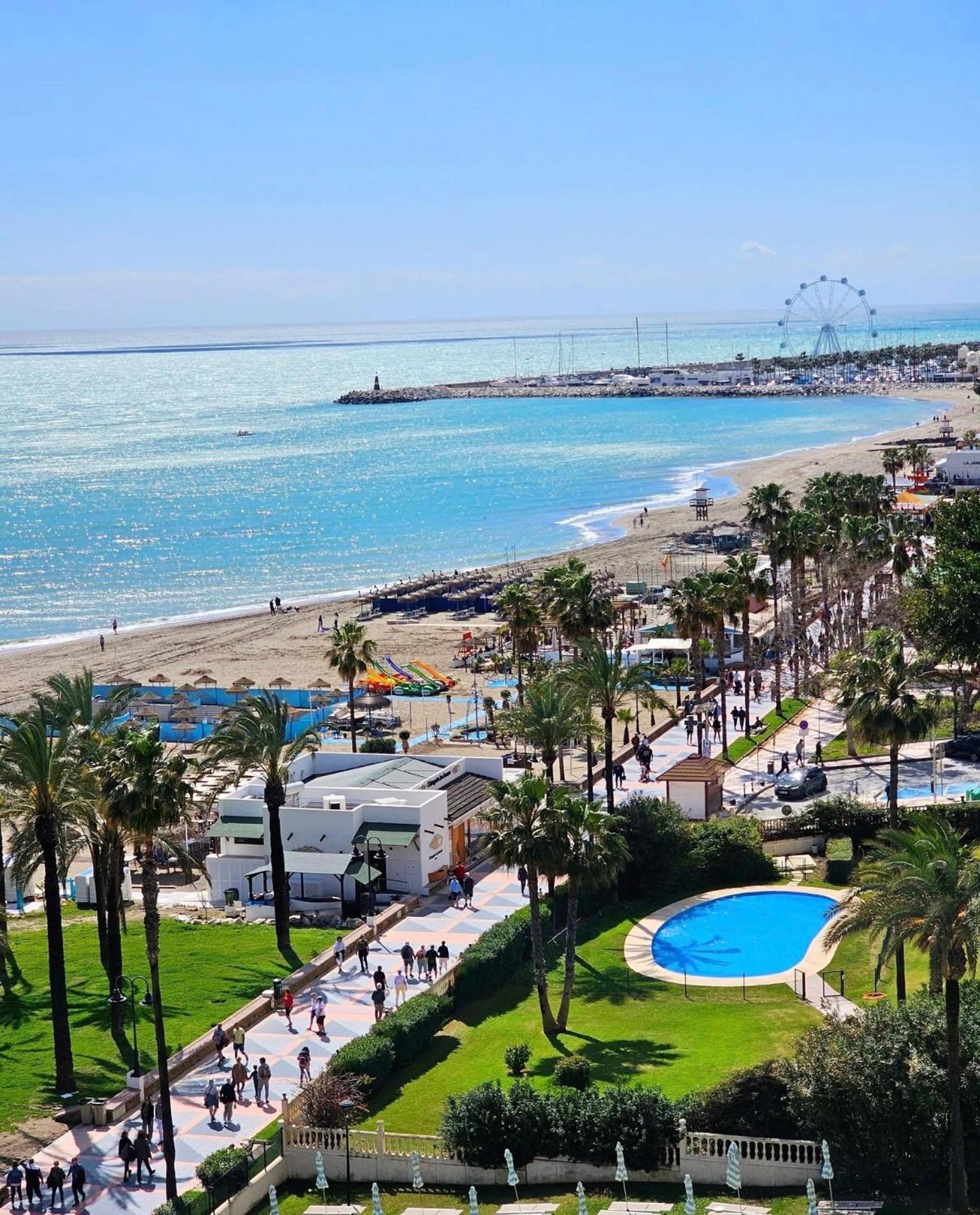 Dream Of Light And The Door Apartment Torremolinos