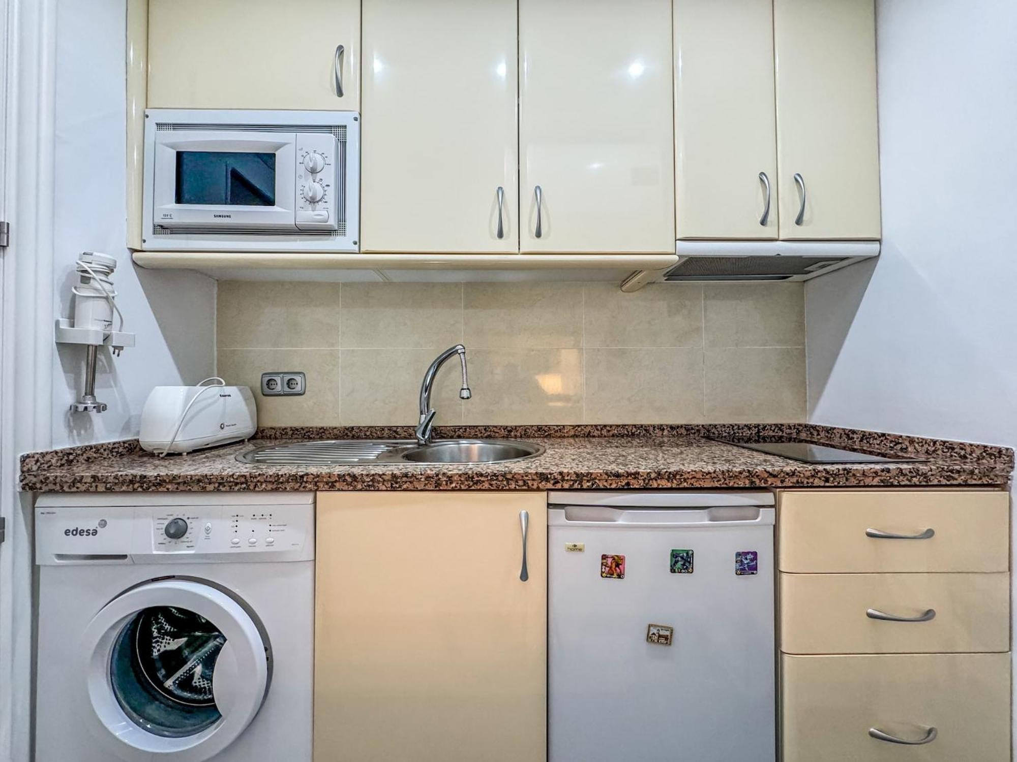 Coastal Family In La Carihuela Apartment Torremolinos