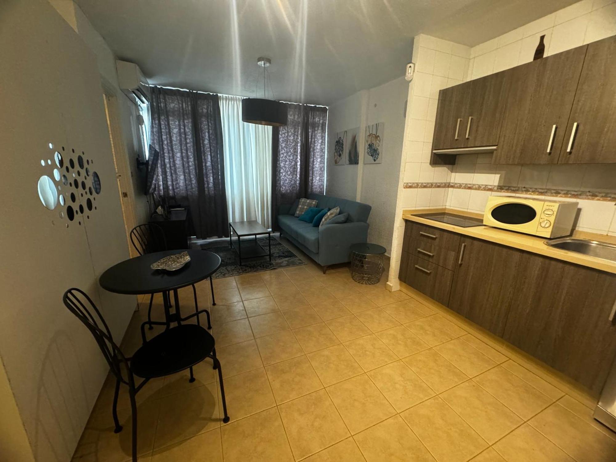 Estudio Amplio En El Corazon De Apartment